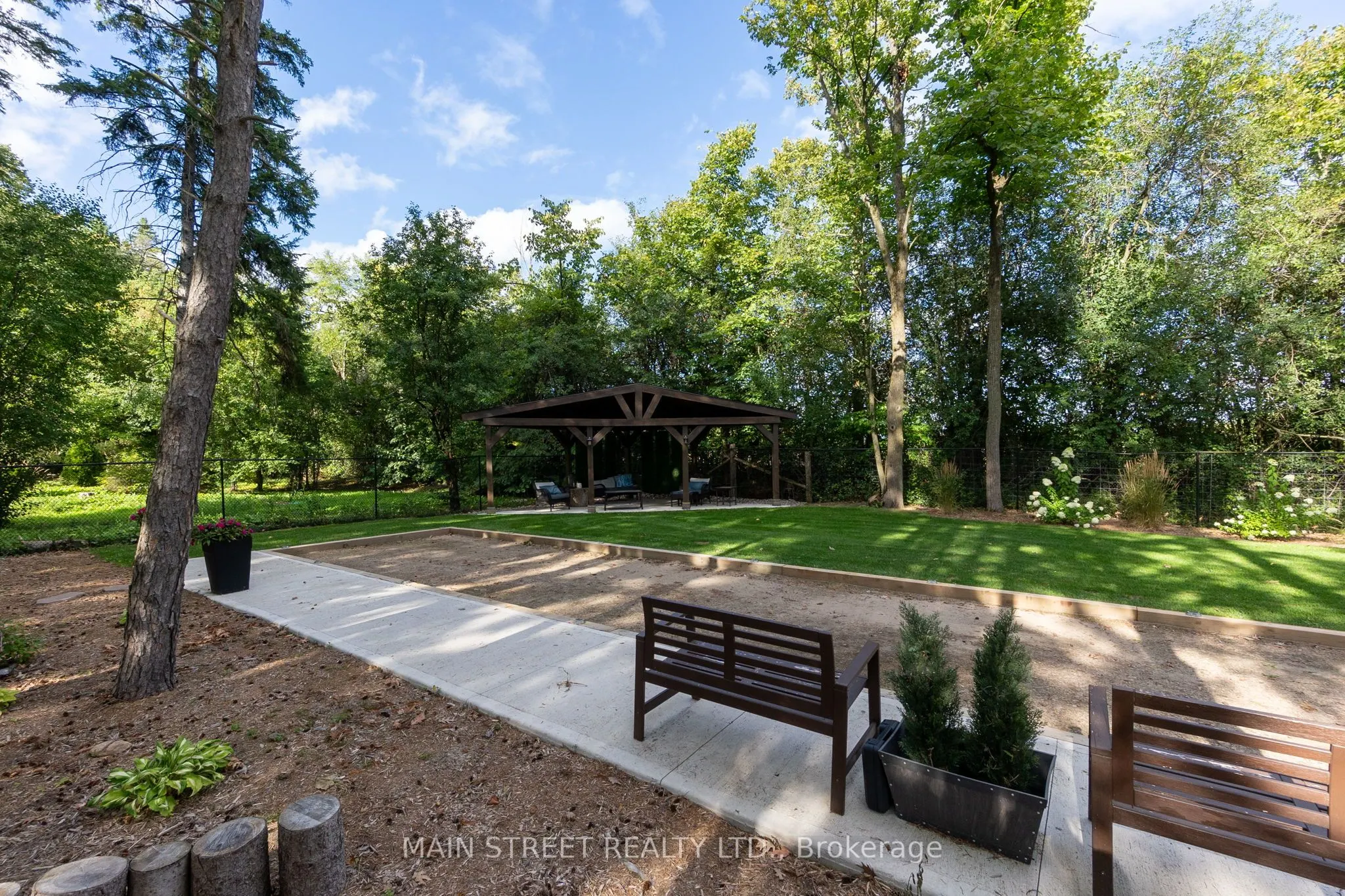 9 Cedar Ridge Road