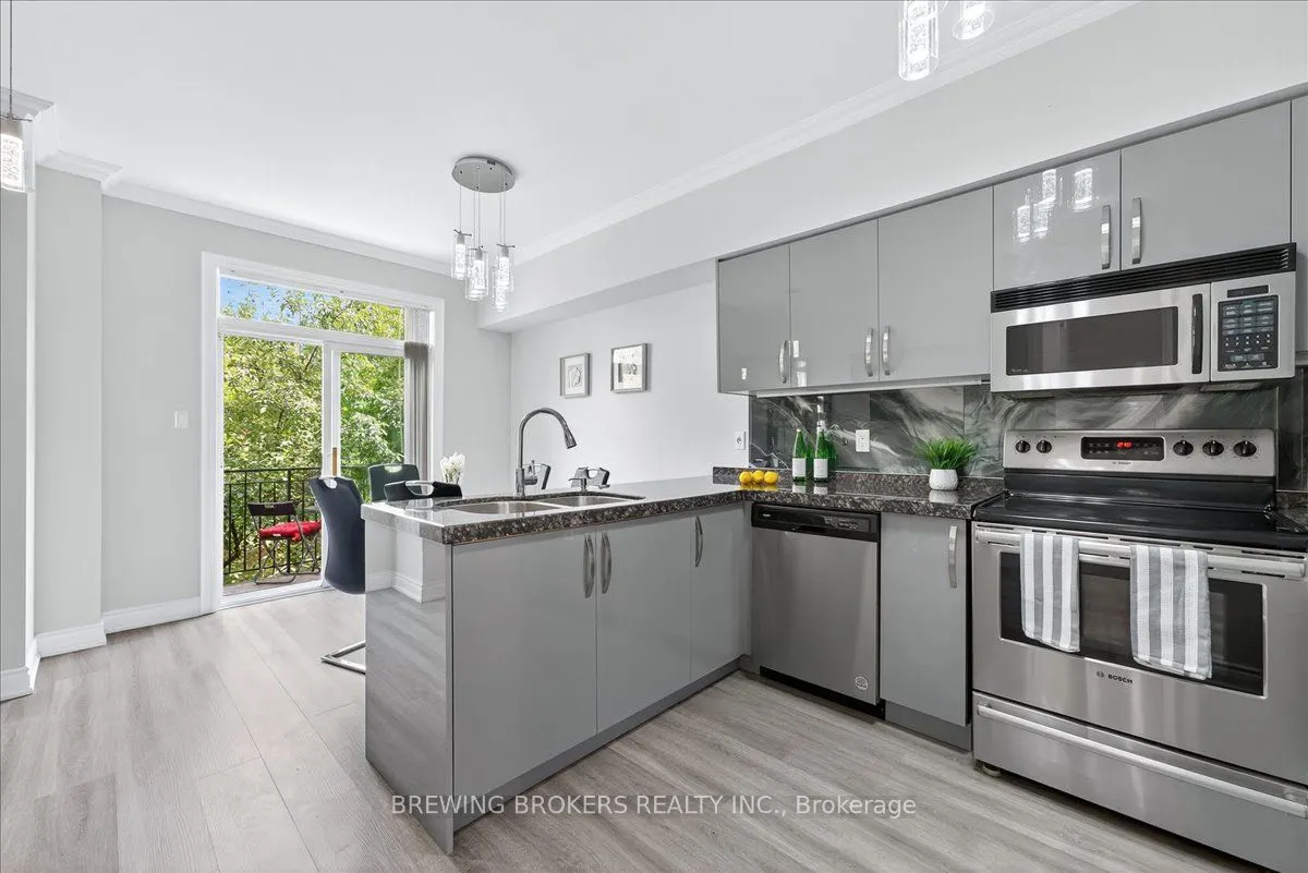 23 Observatory Lane, #286