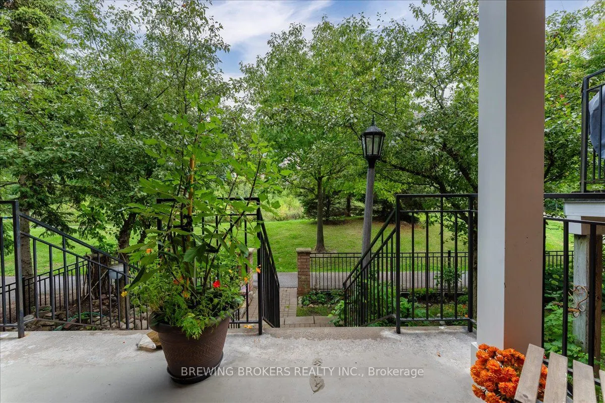 23 Observatory Lane, #286