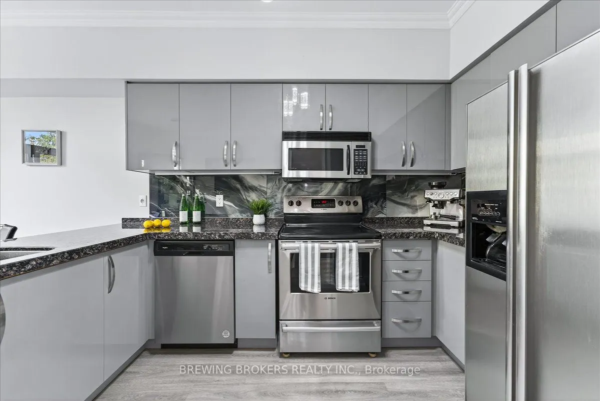 23 Observatory Lane, #286