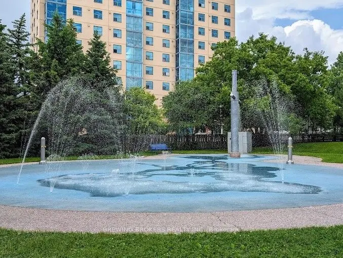 23 Observatory Lane, #286