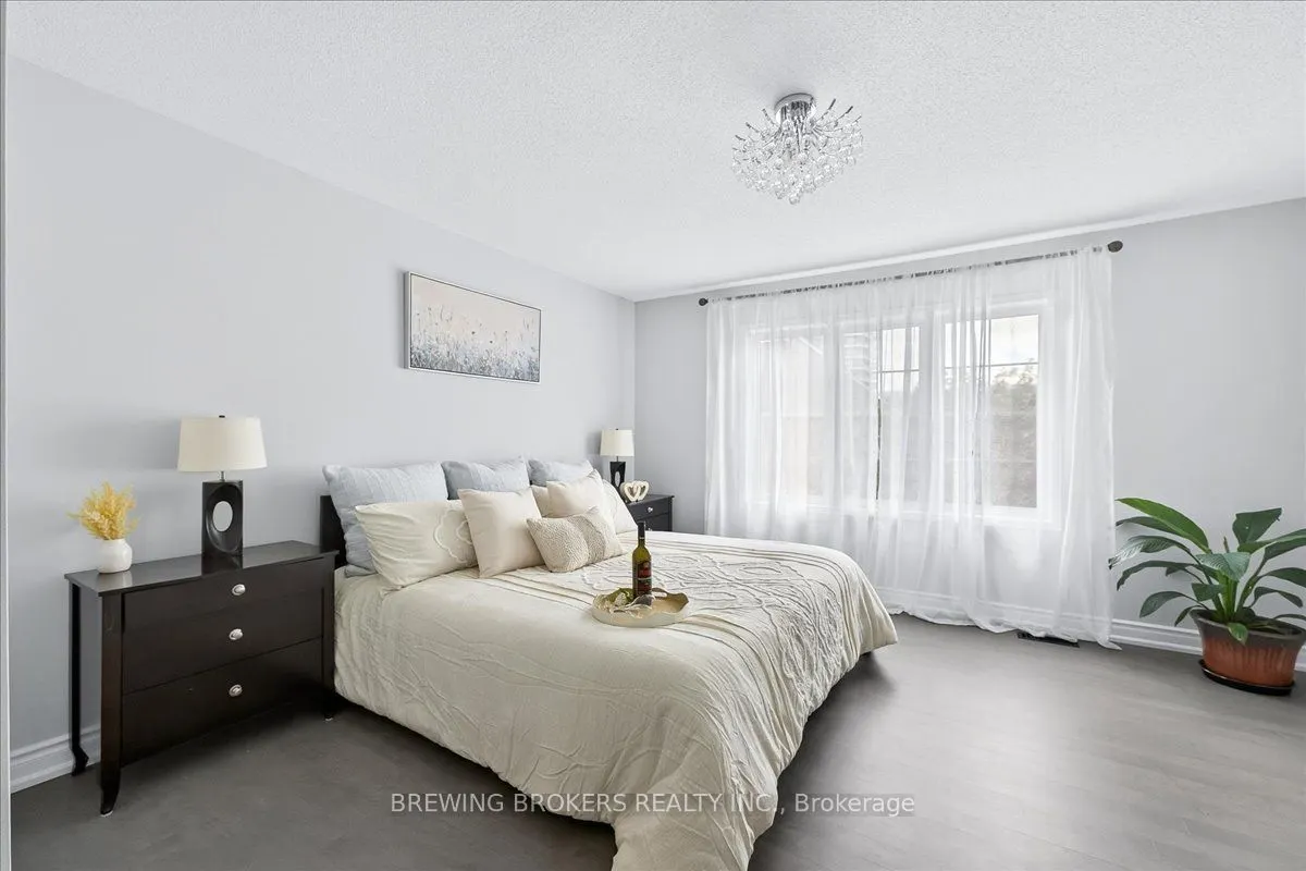 23 Observatory Lane, #286