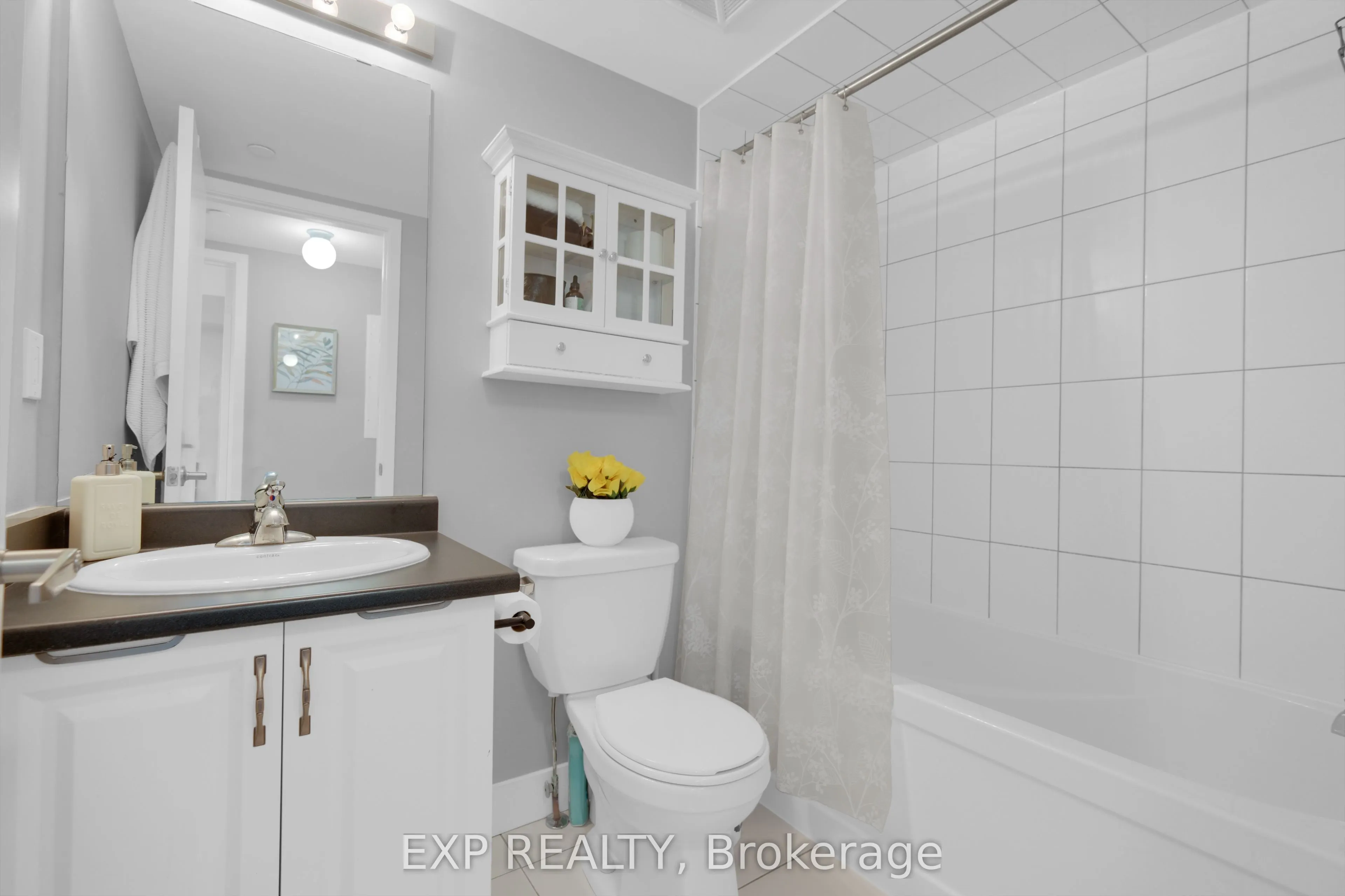 600 Alex Gardner Circle, #112