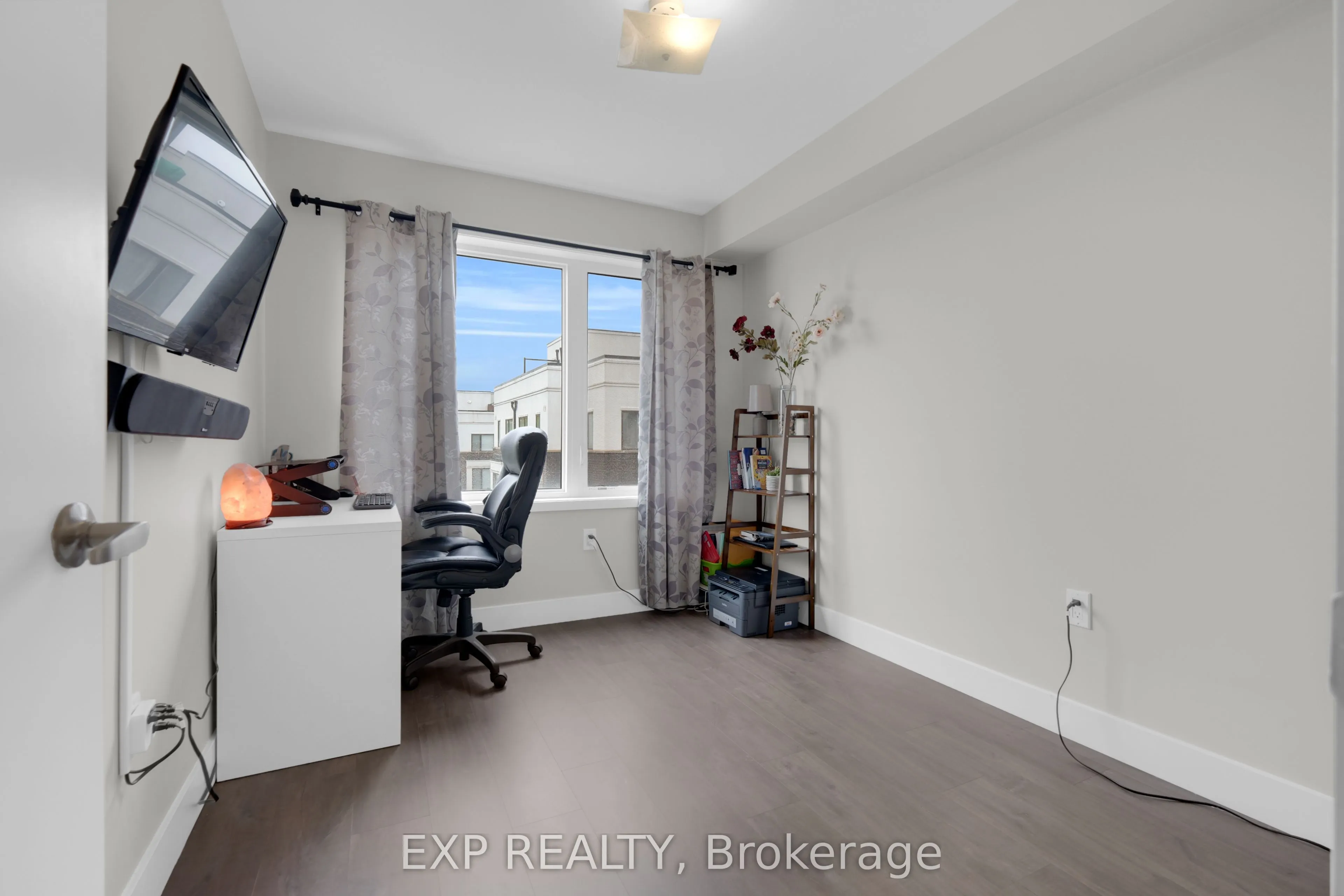 600 Alex Gardner Circle, #112