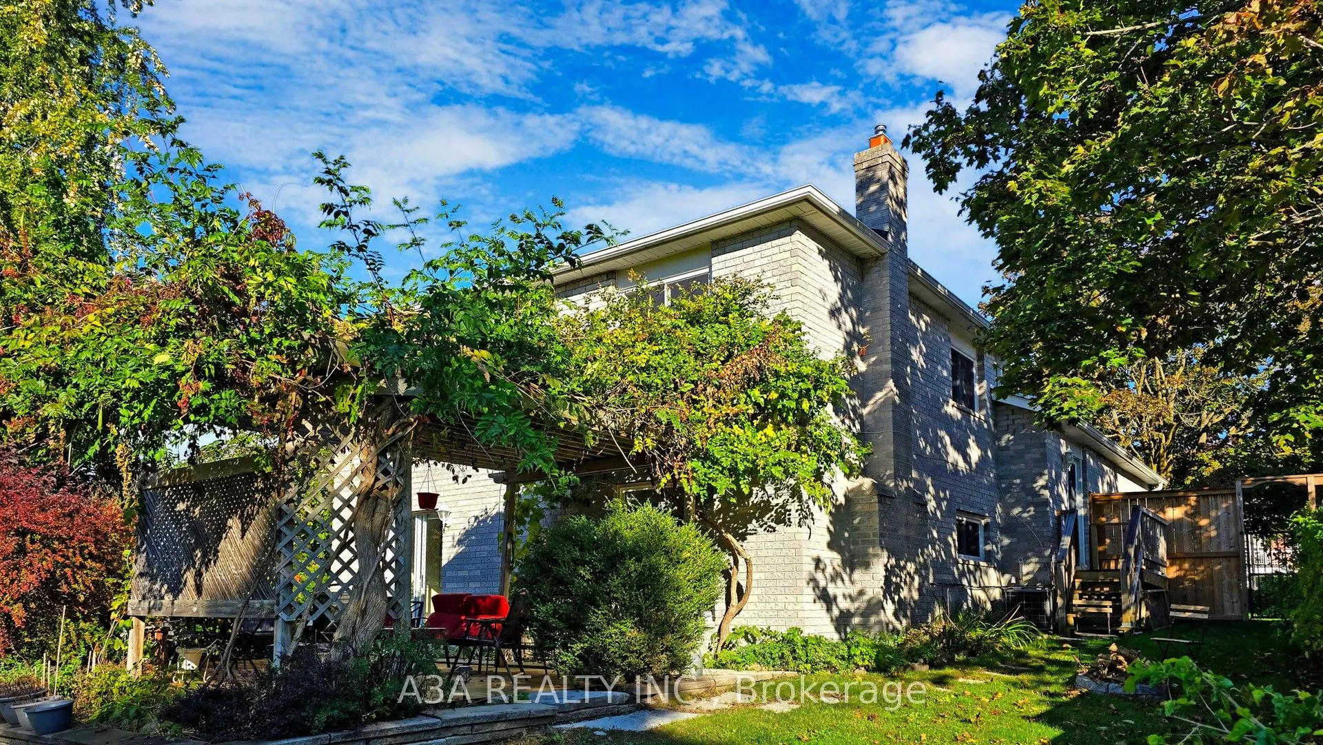 17 Beckett Avenue