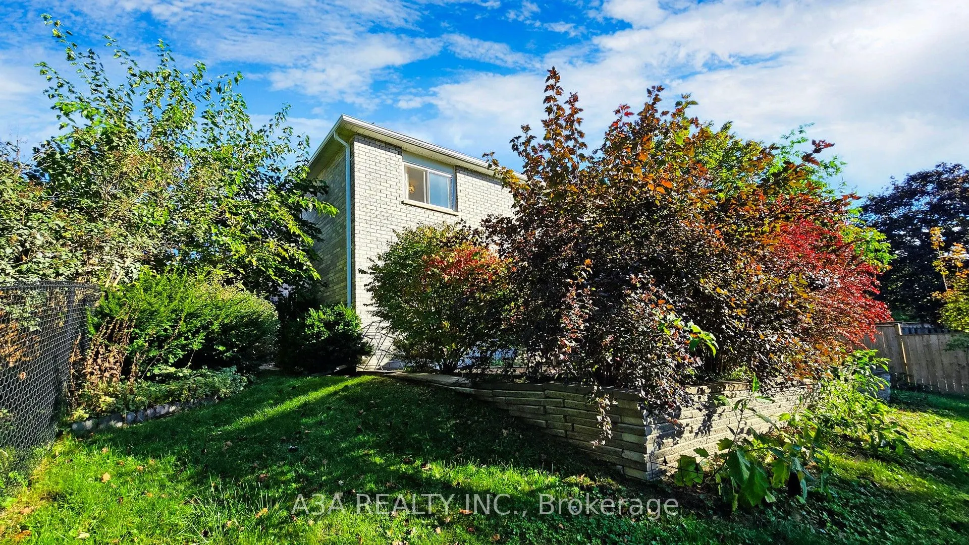17 Beckett Avenue