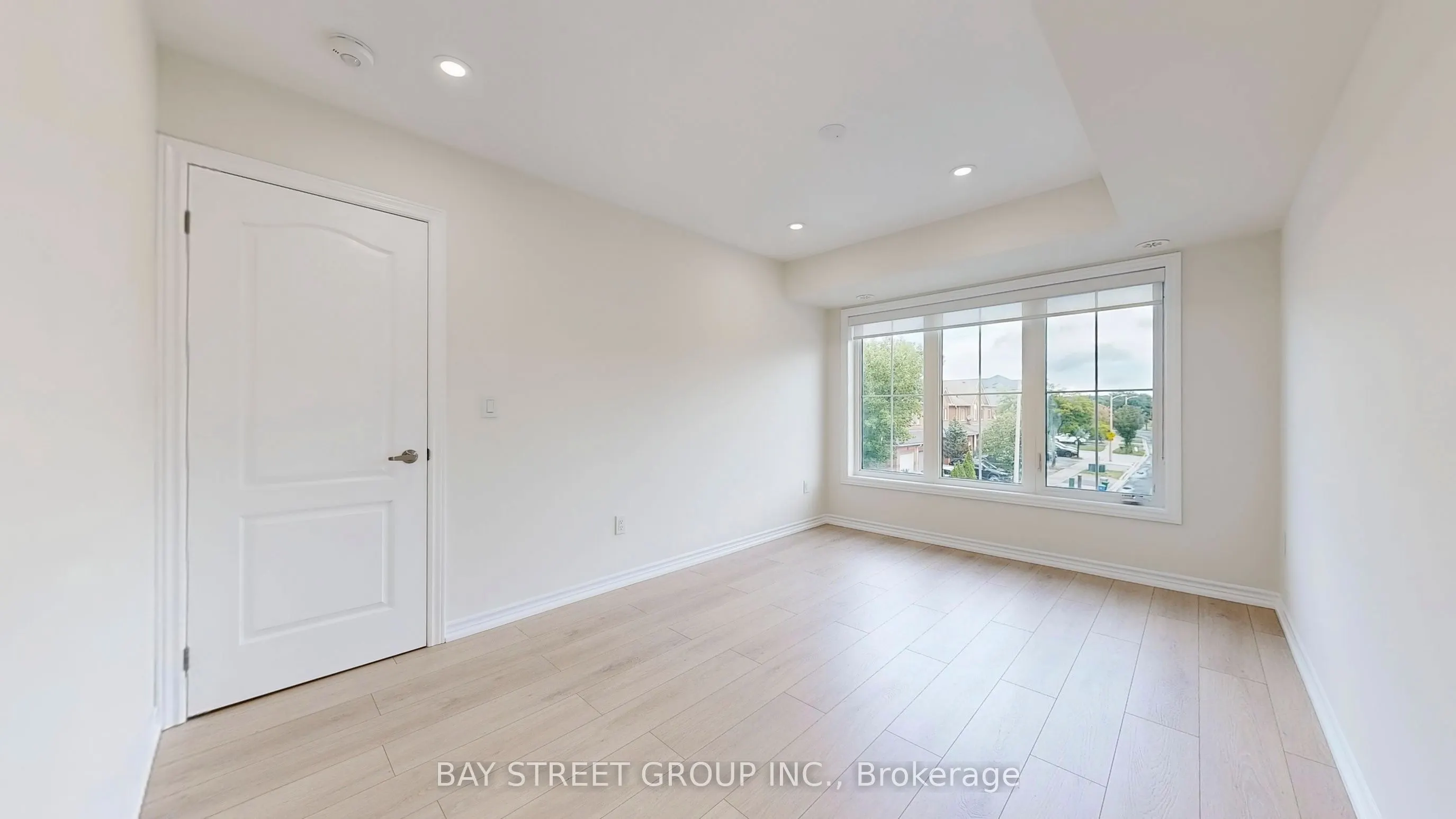 181 PARKTREE Drive, #22