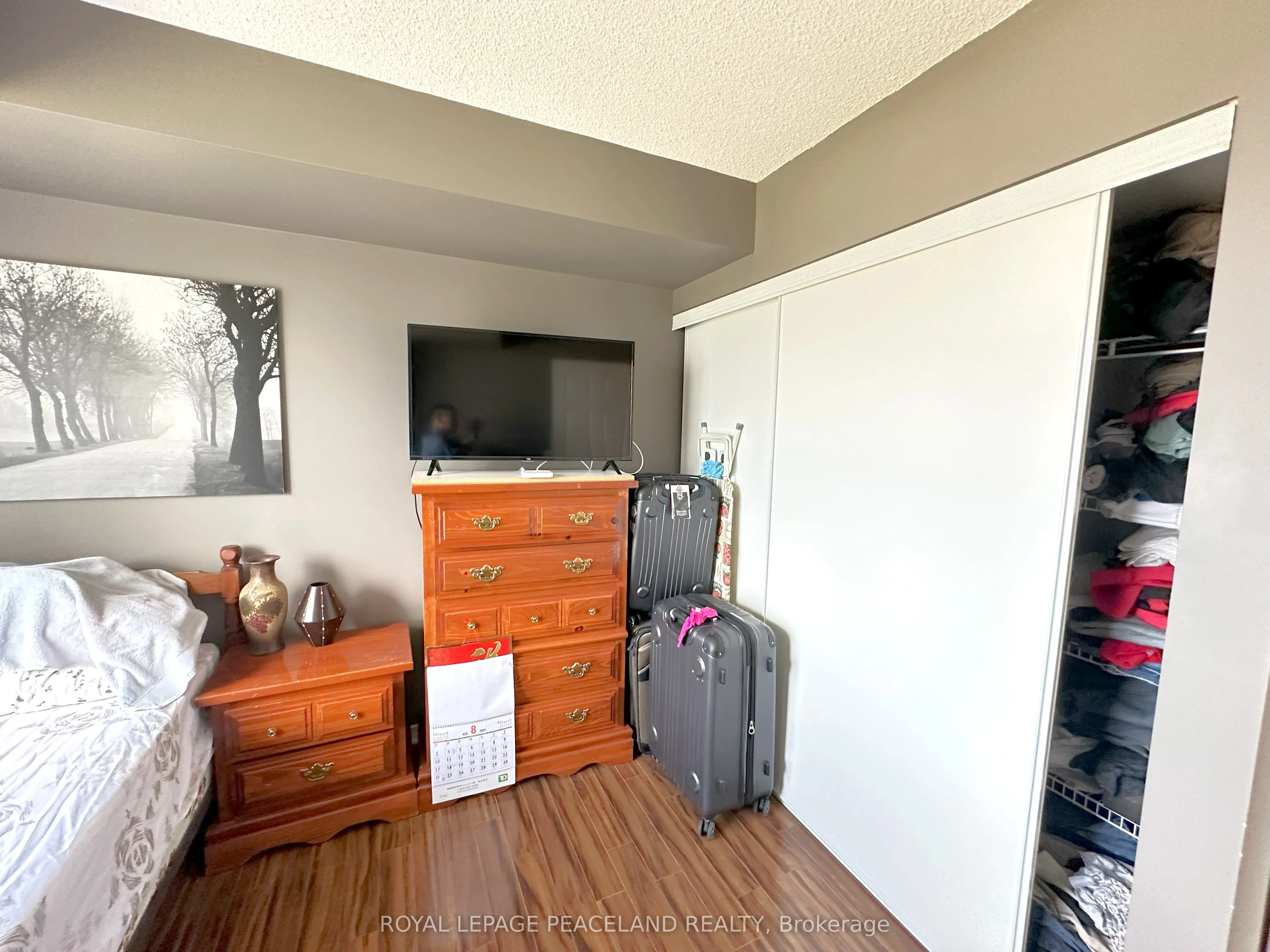 11 Oneida Crescent, #LPH03