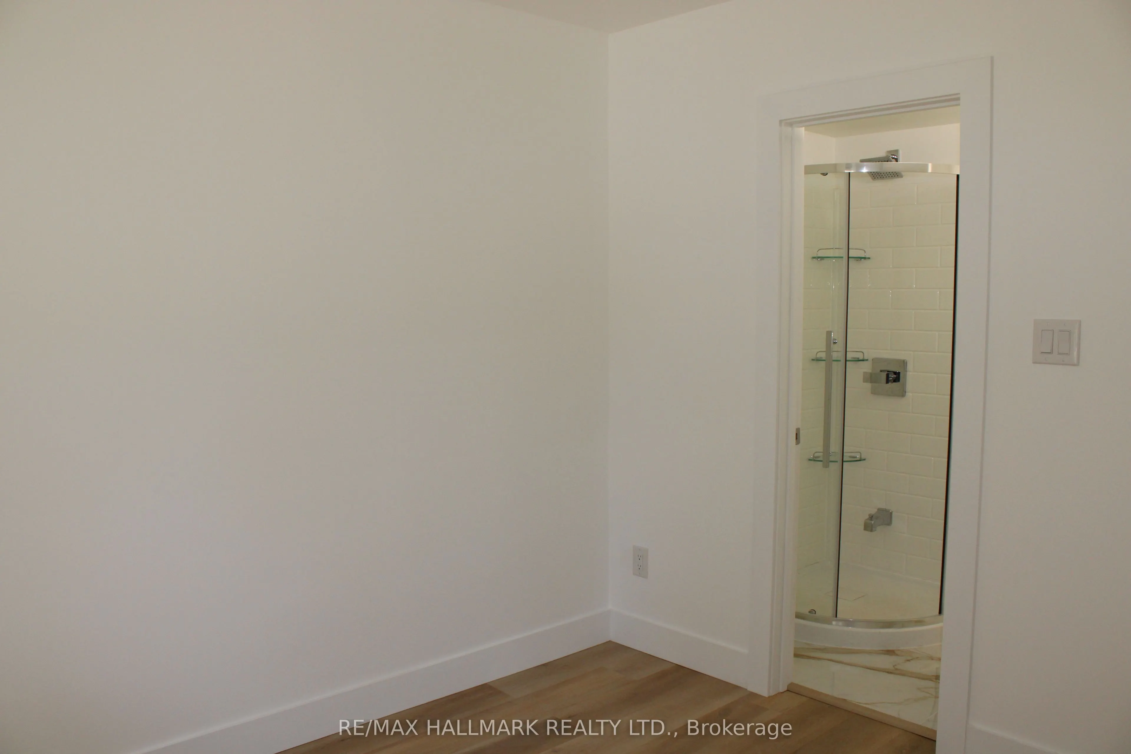 407 Becker Road, #Main