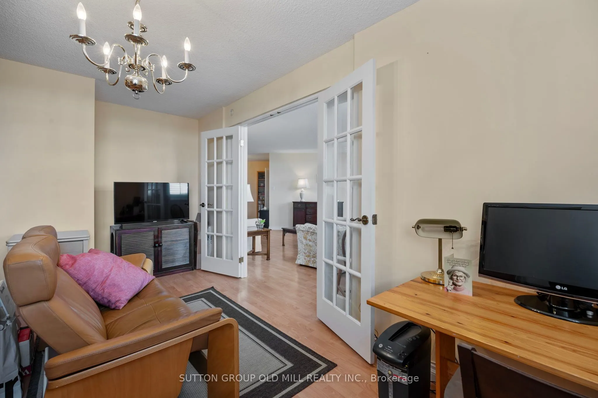7811 Yonge Street, #602