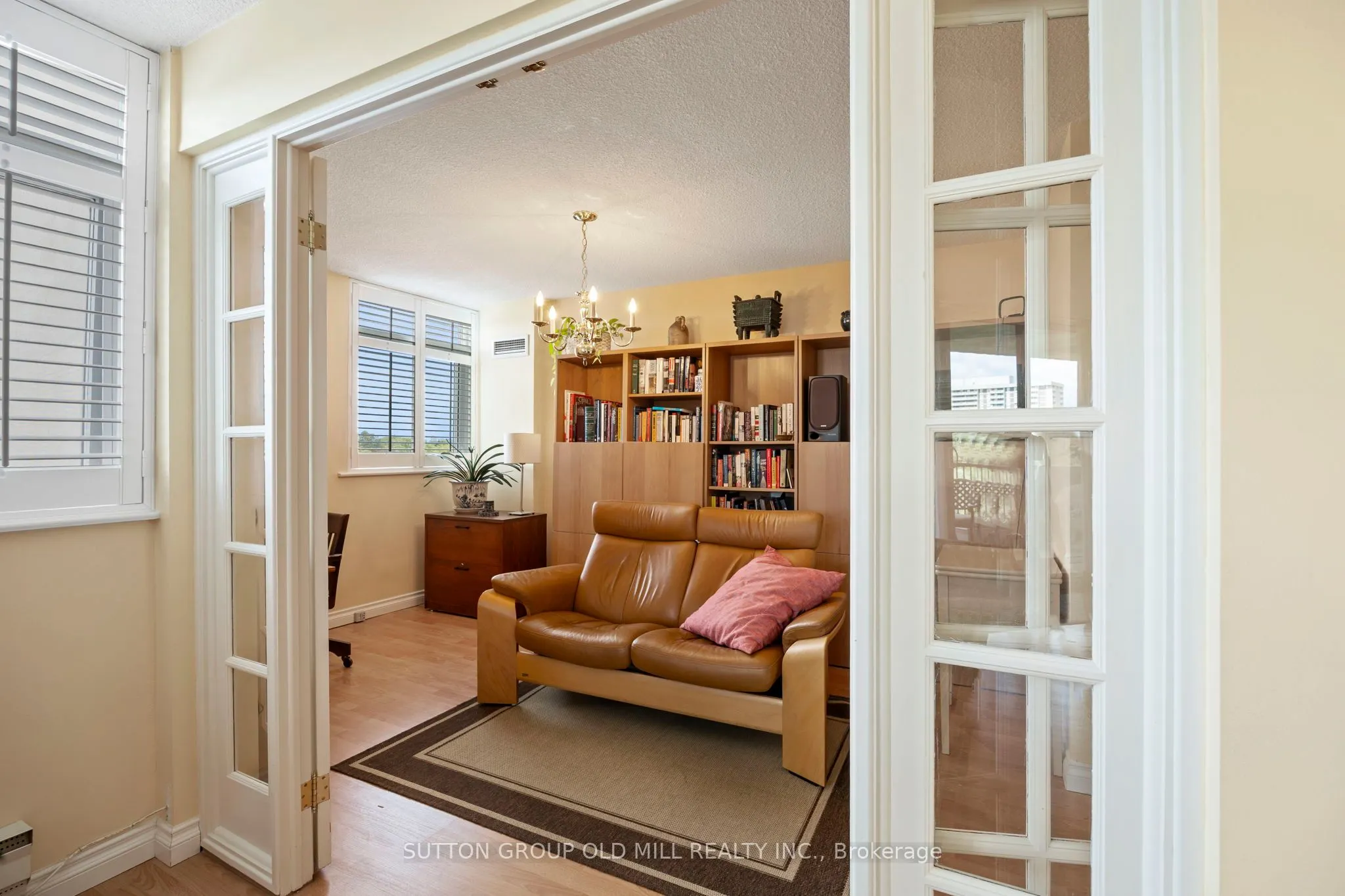7811 Yonge Street, #602