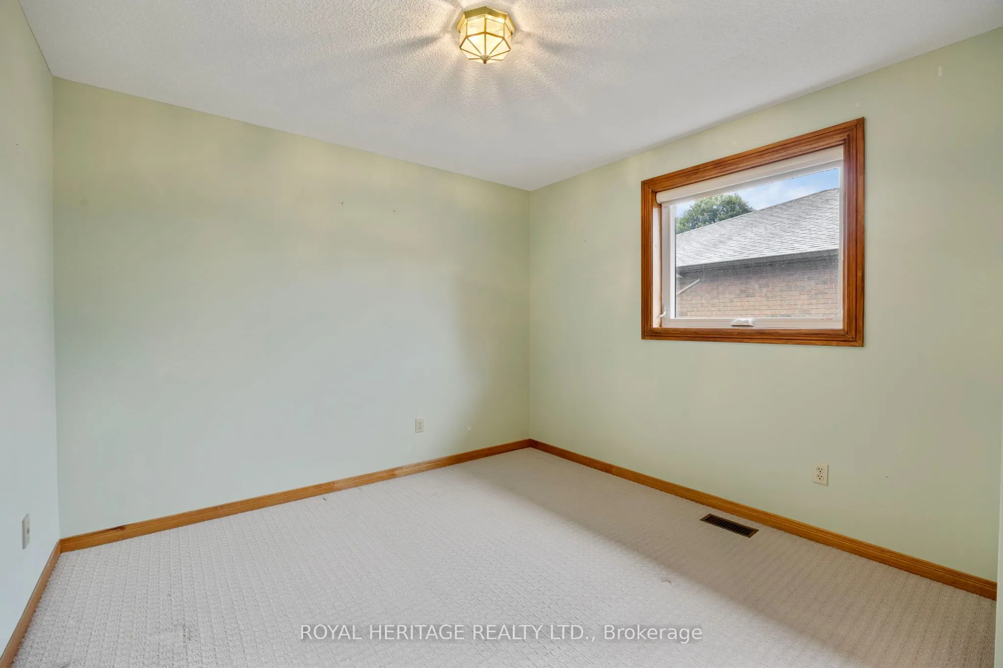 81 Ewen Drive