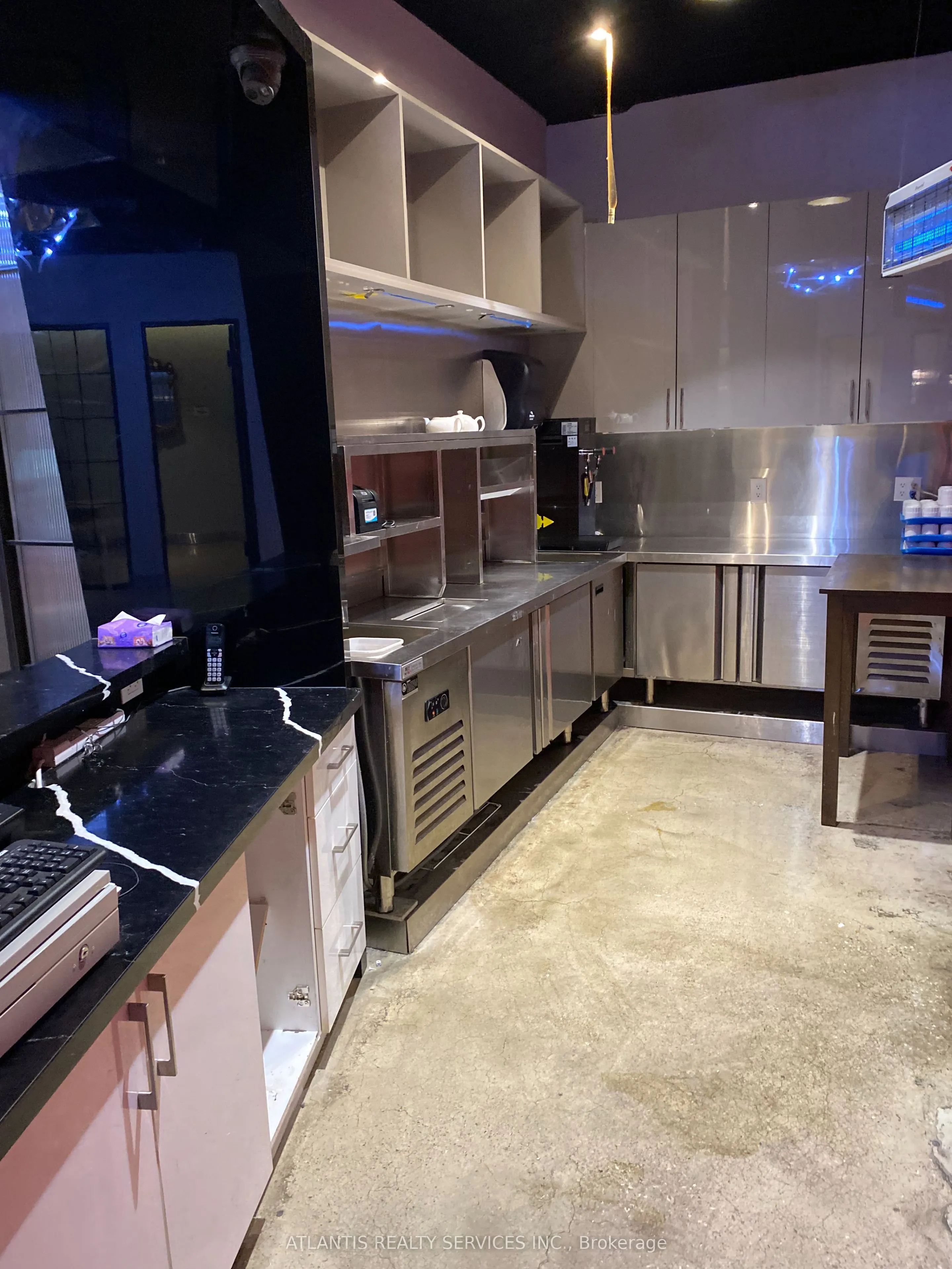 7170 Warden Avenue, #26/27