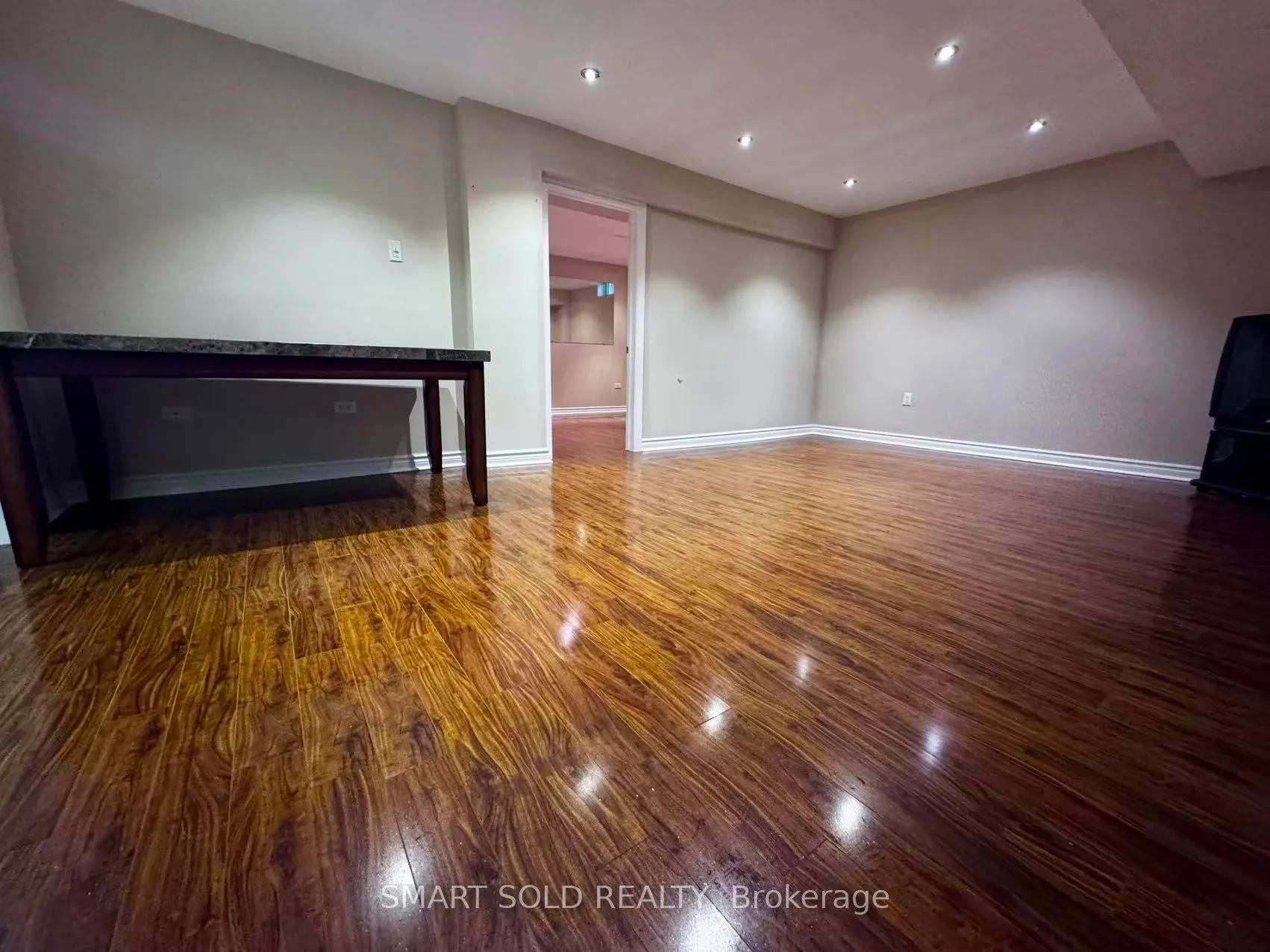 39 Northgate Crescent, #Basement