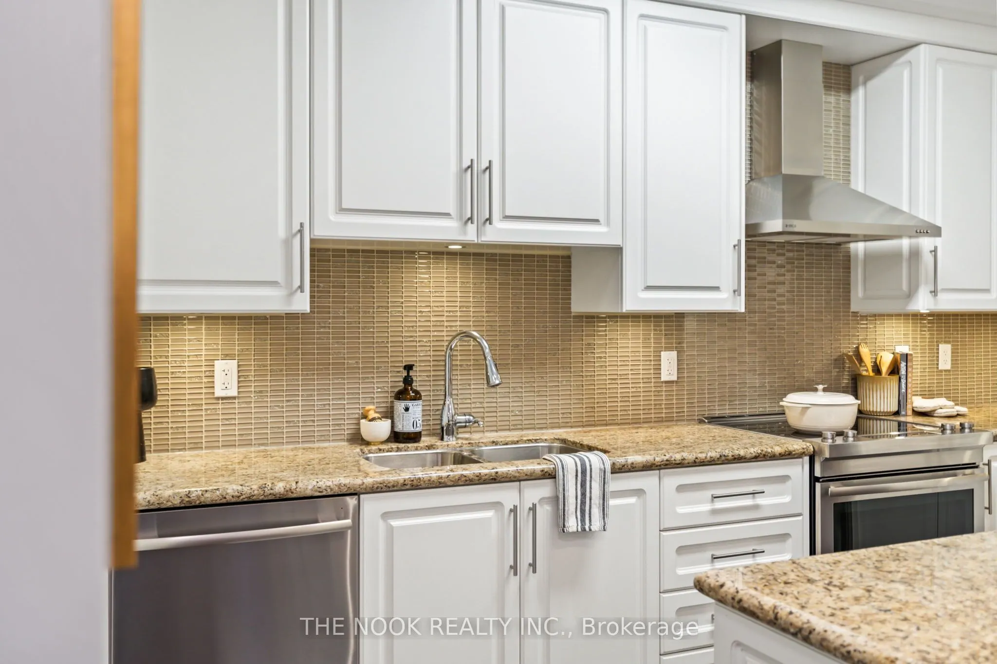 9909 Pine Valley Drive, #213