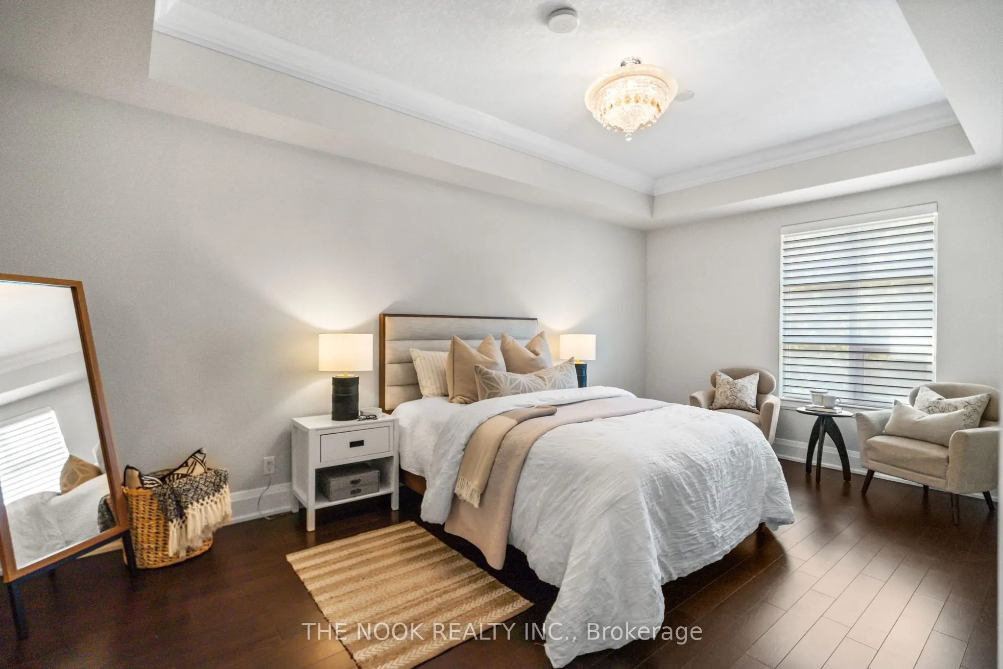 9909 Pine Valley Drive, #213