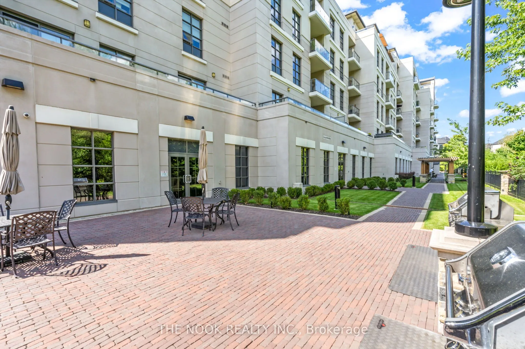 9909 Pine Valley Drive, #213