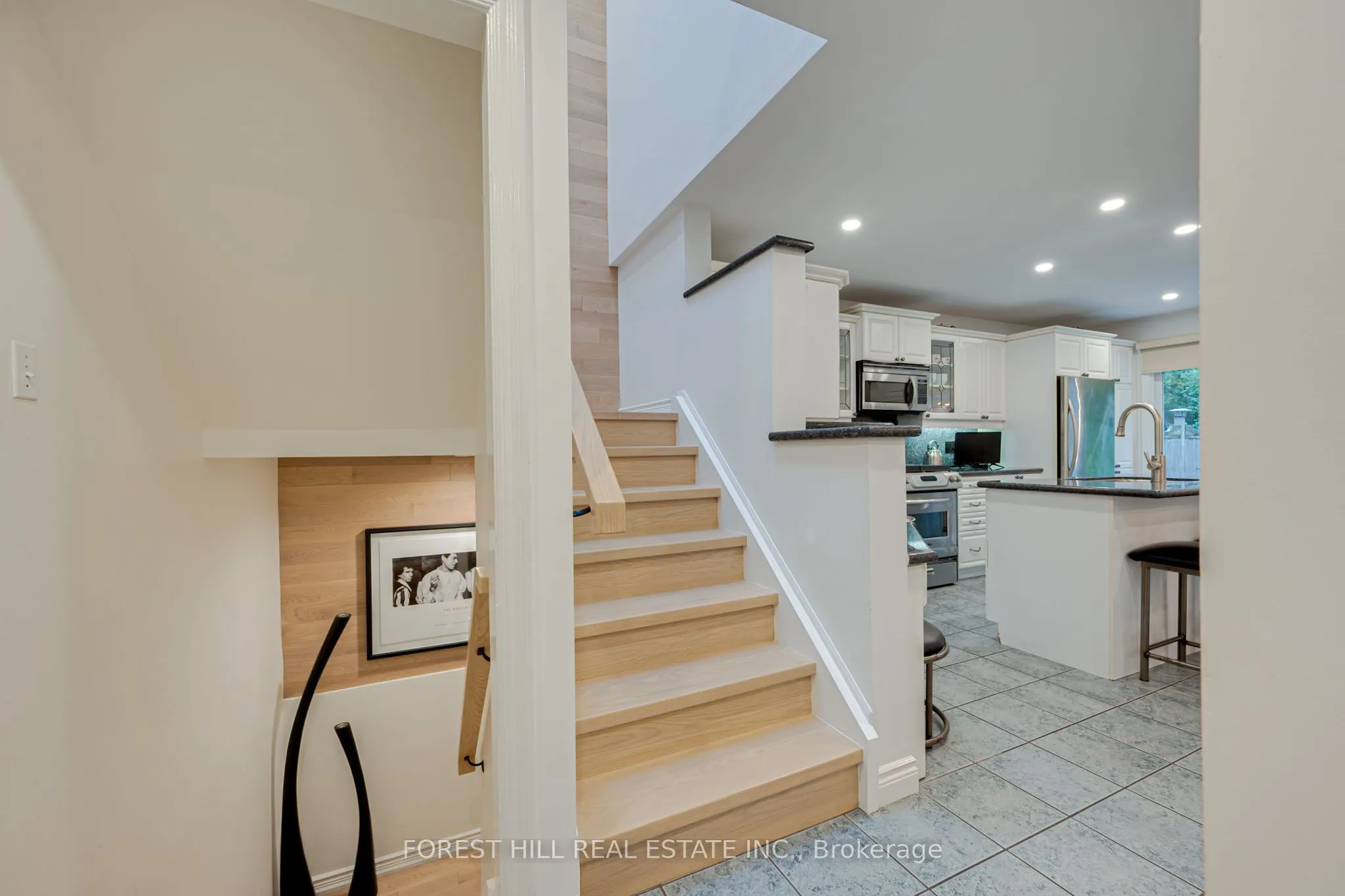 168 Borrows Street