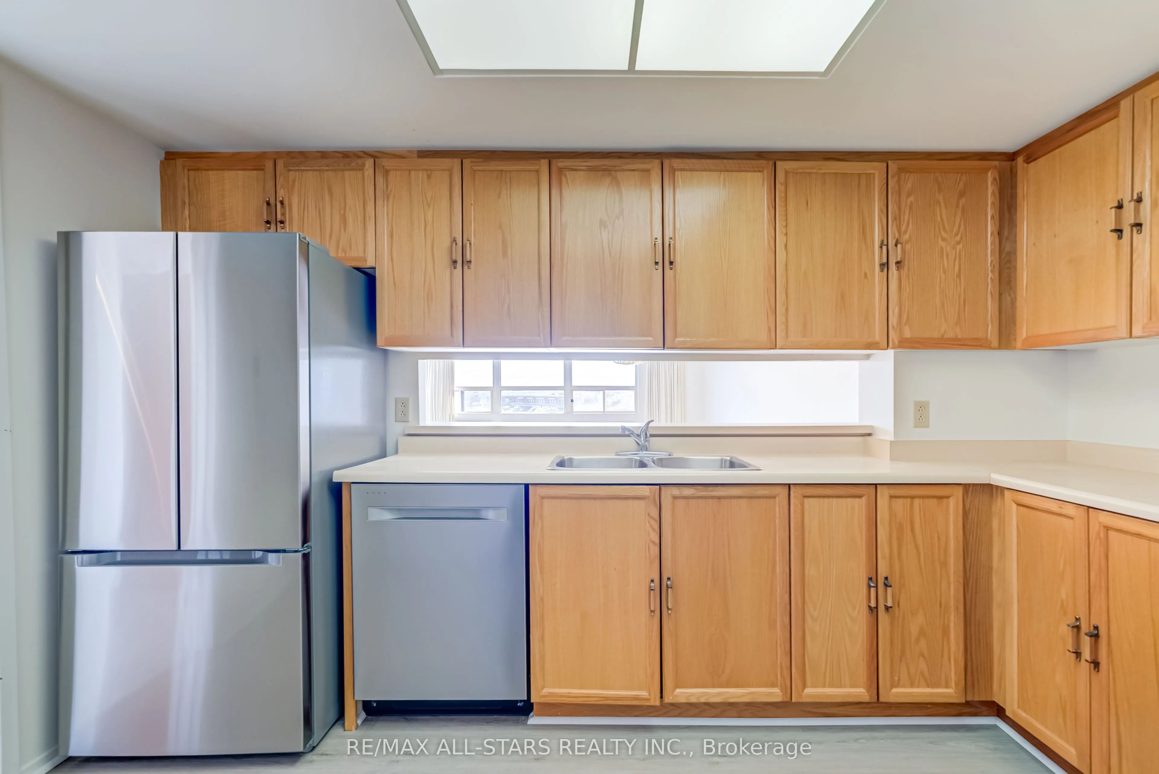 2 Raymerville Drive, #718