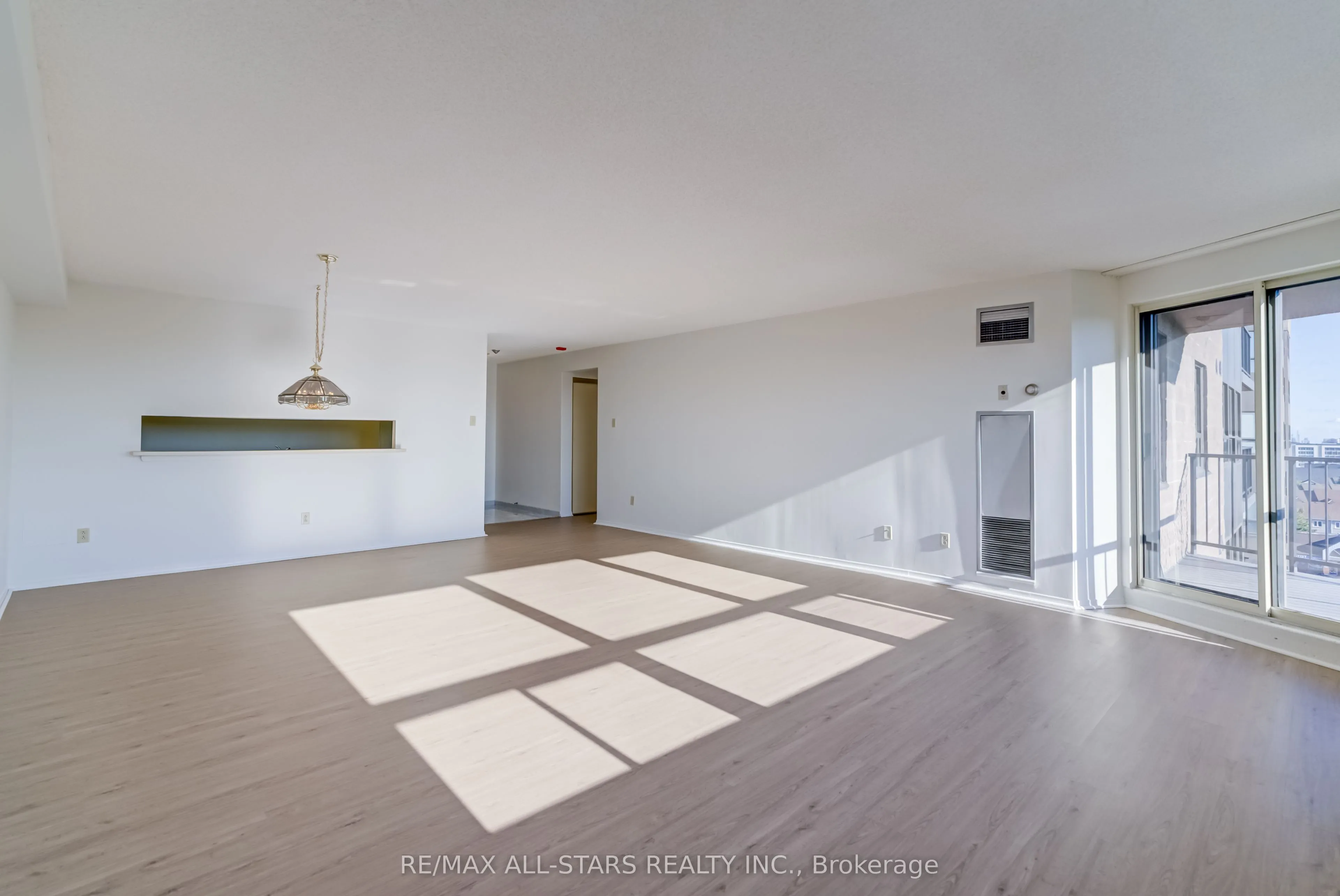 2 Raymerville Drive, #718