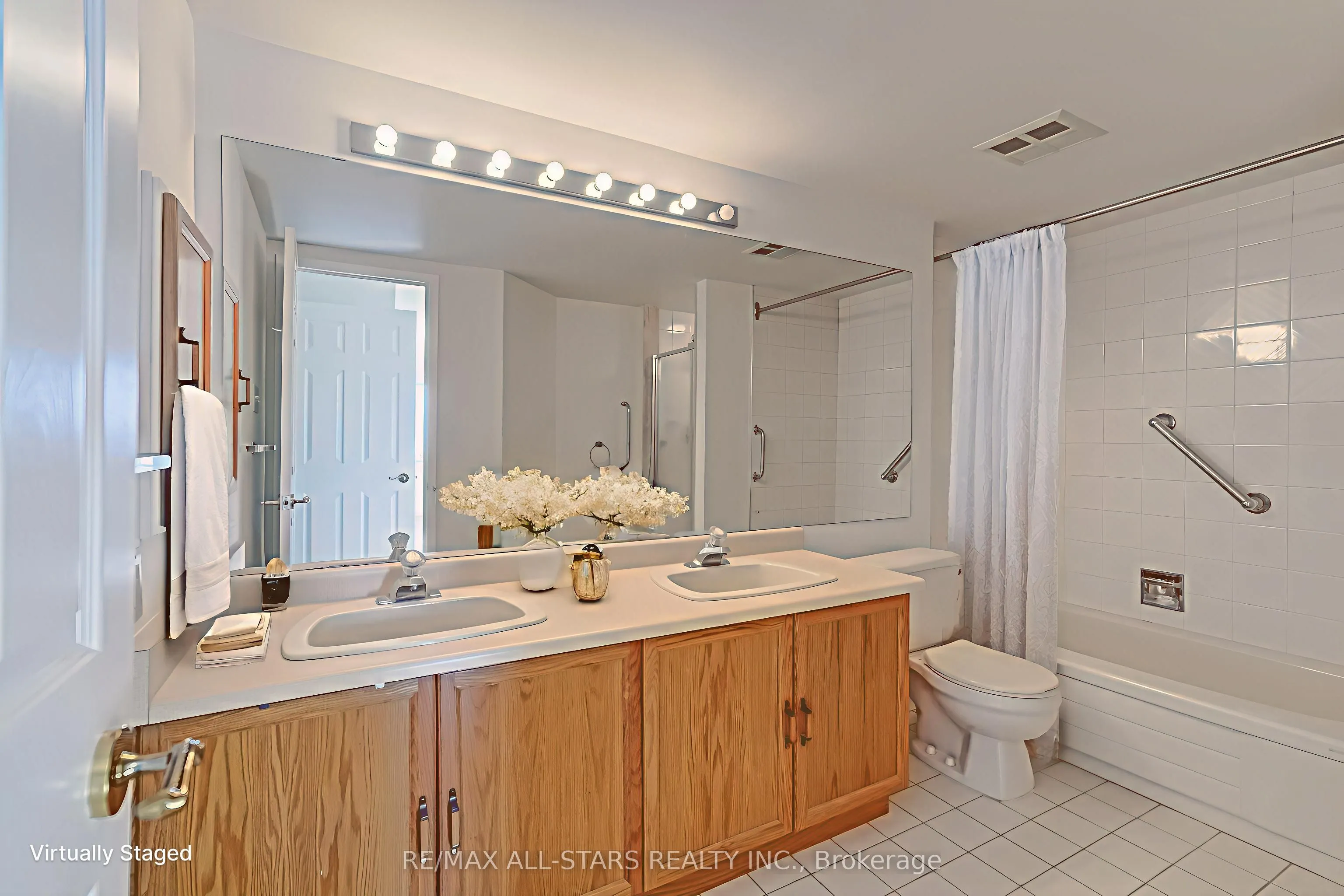 2 Raymerville Drive, #718