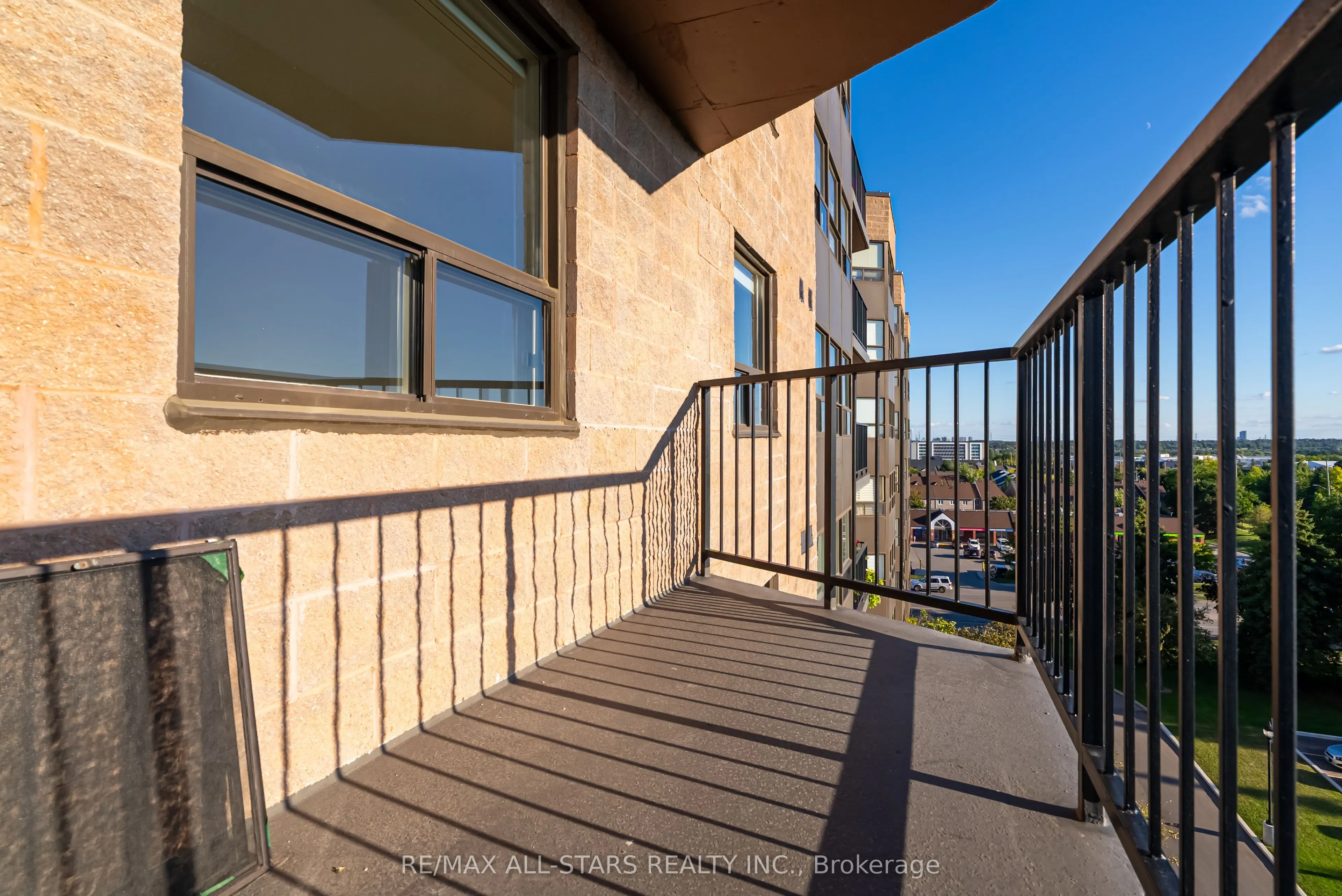 2 Raymerville Drive, #718
