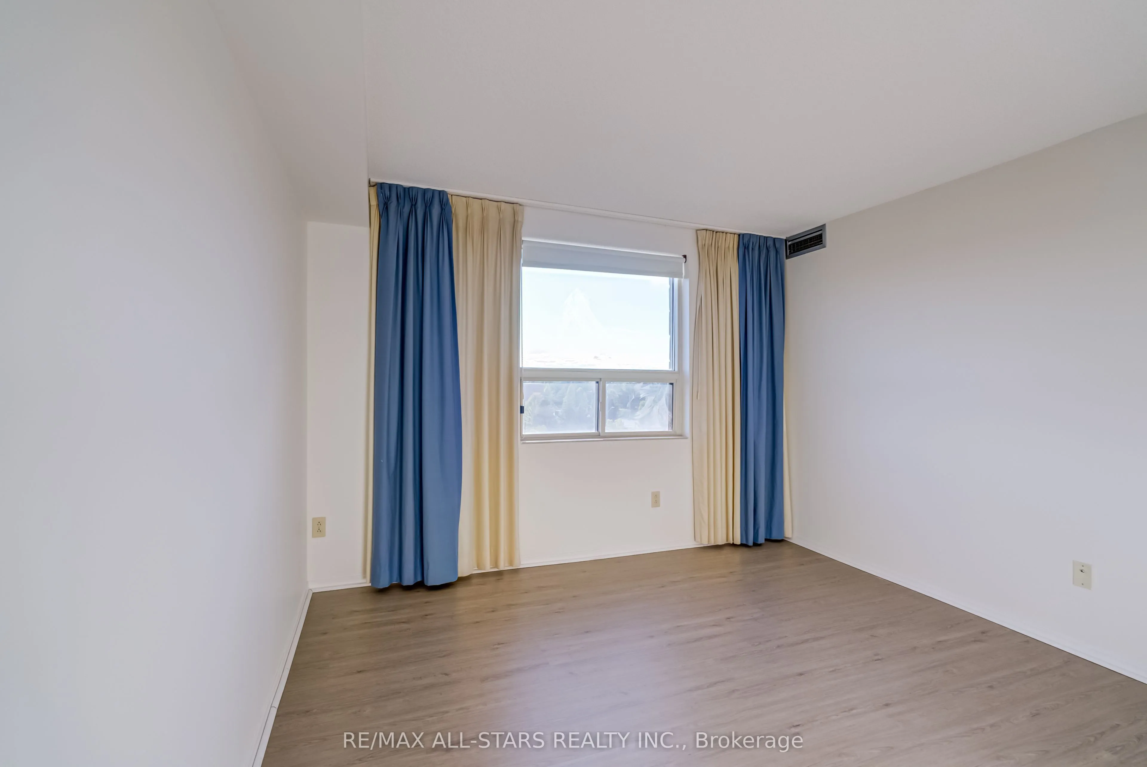 2 Raymerville Drive, #718