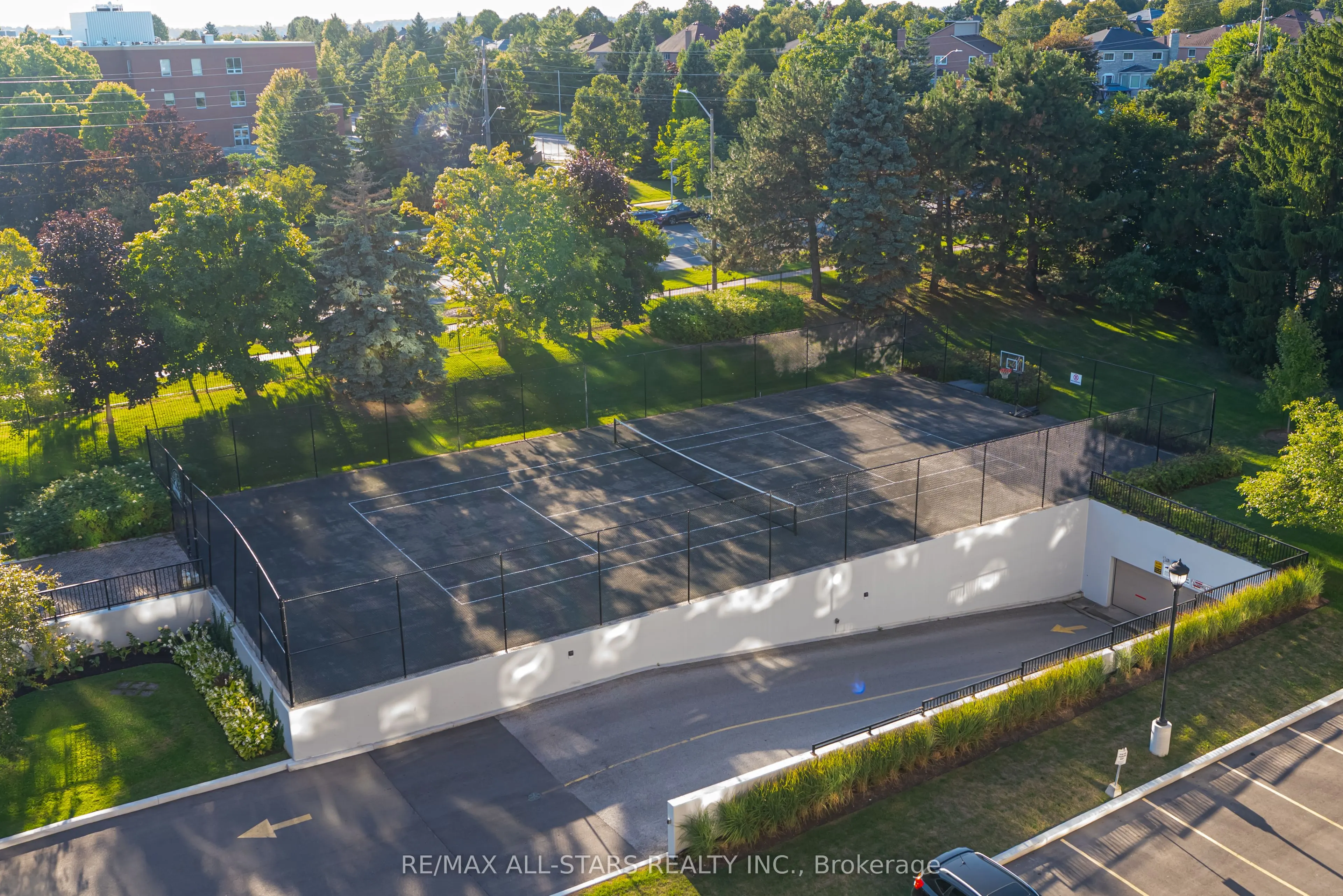 2 Raymerville Drive, #718