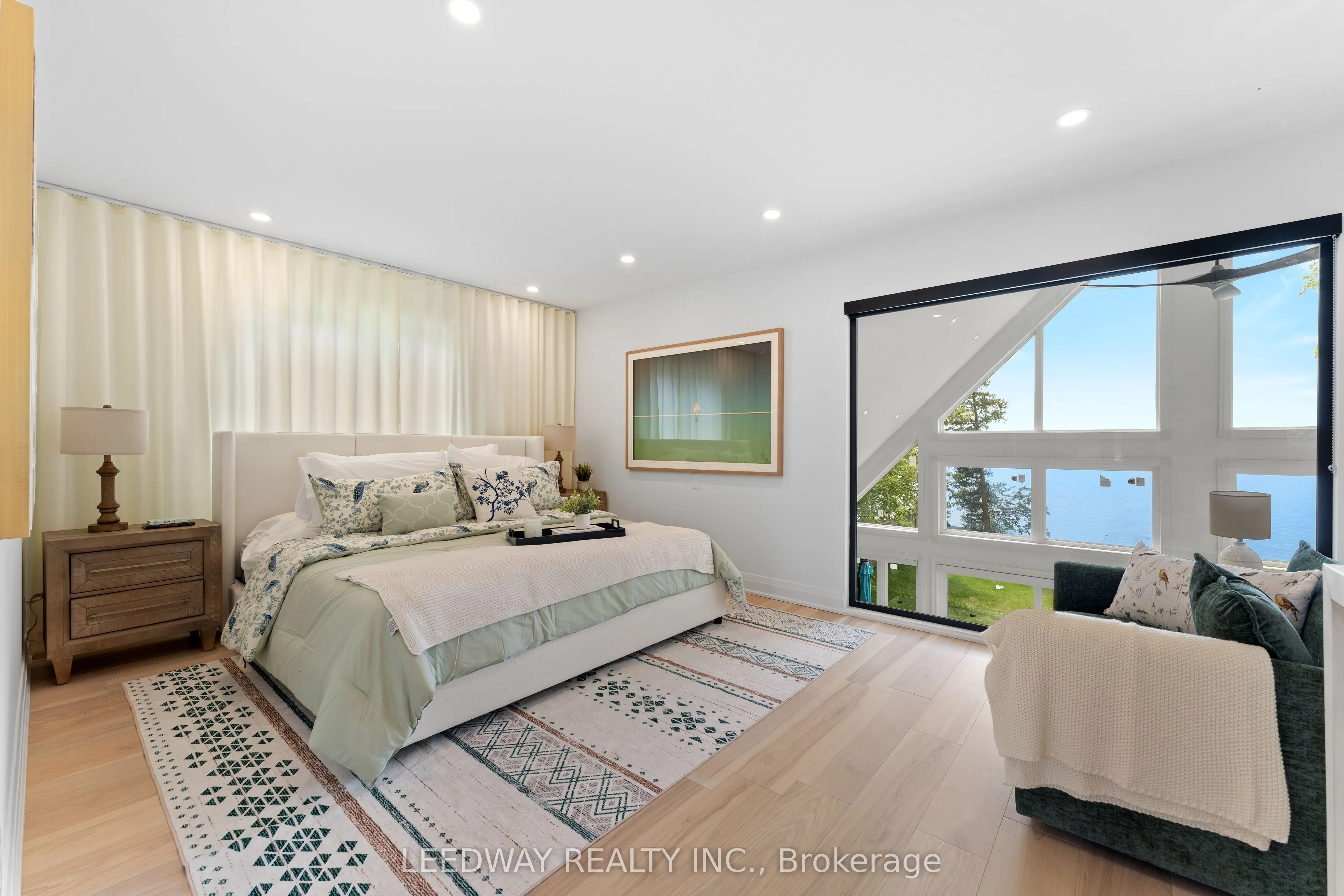 24410 Thorah Park Boulevard