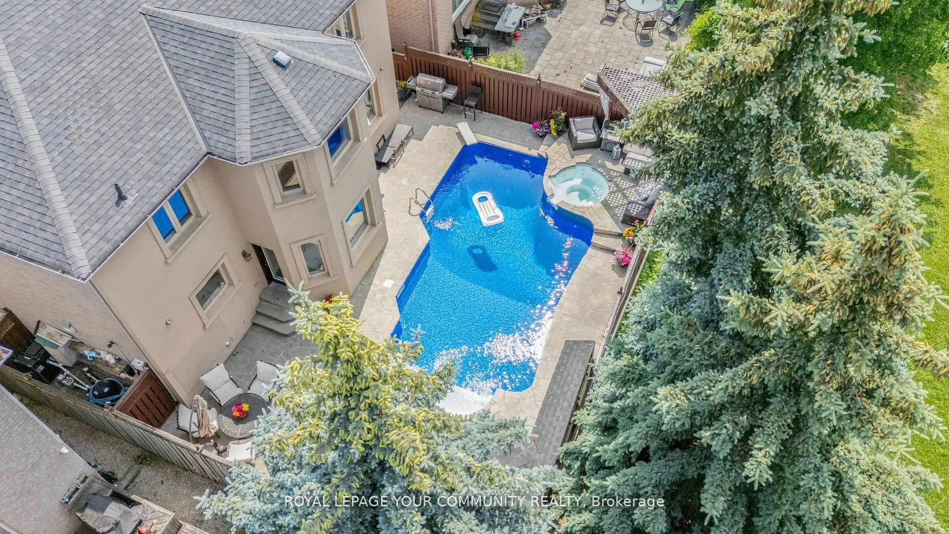118 Forest Lane Drive