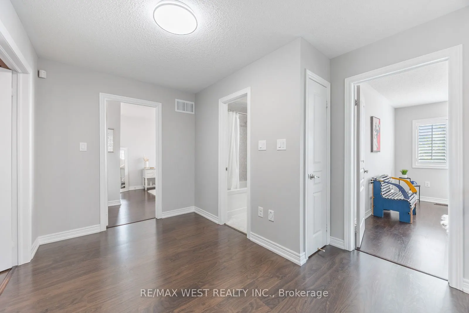 16 Heathcliffe Drive
