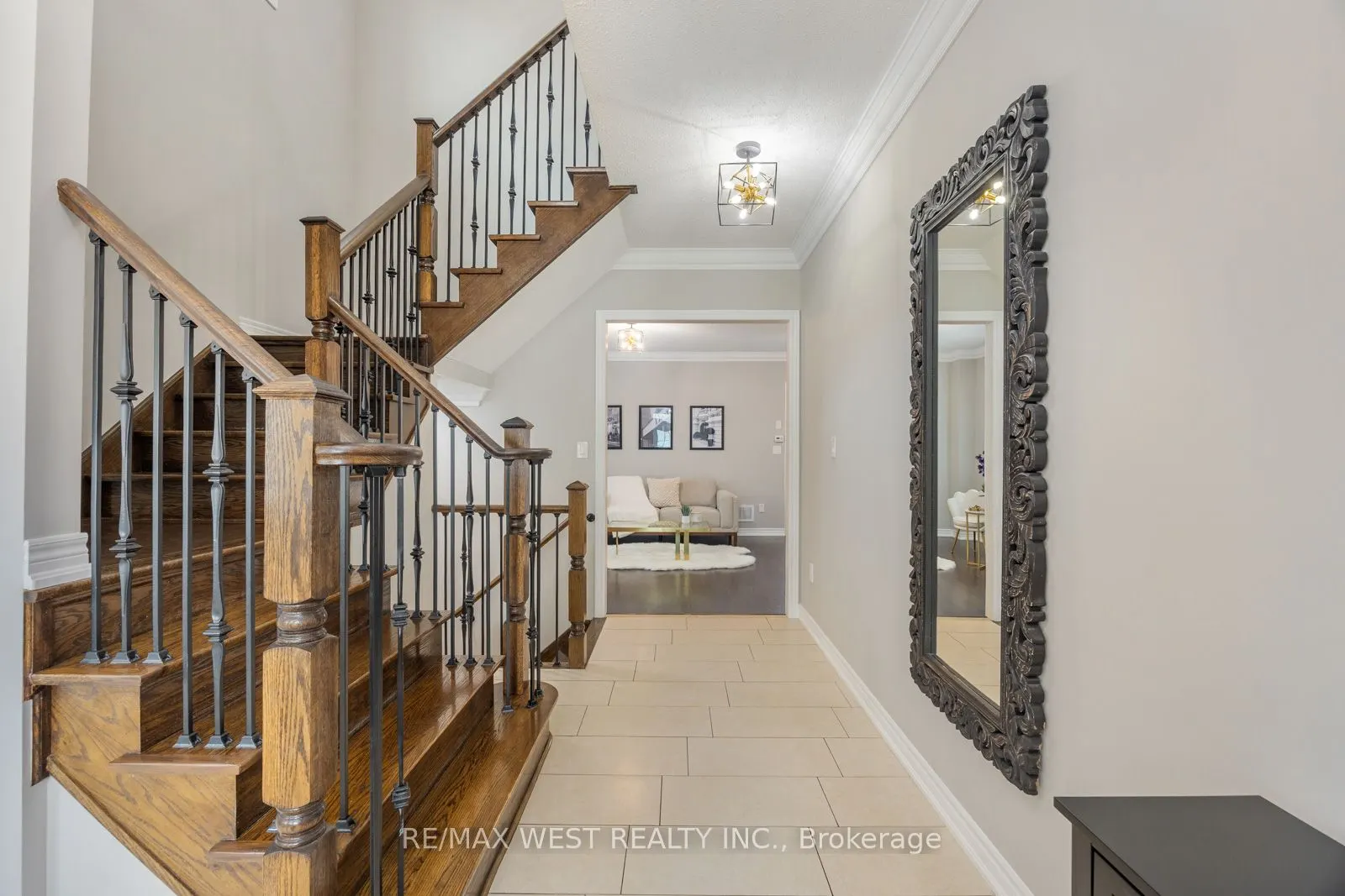 16 Heathcliffe Drive