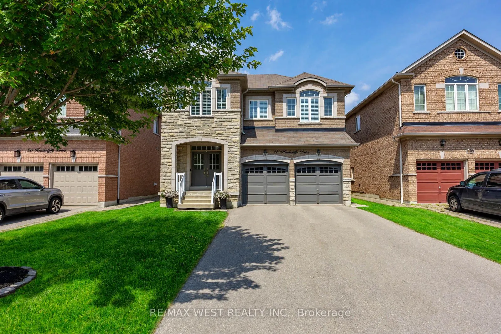 16 Heathcliffe Drive