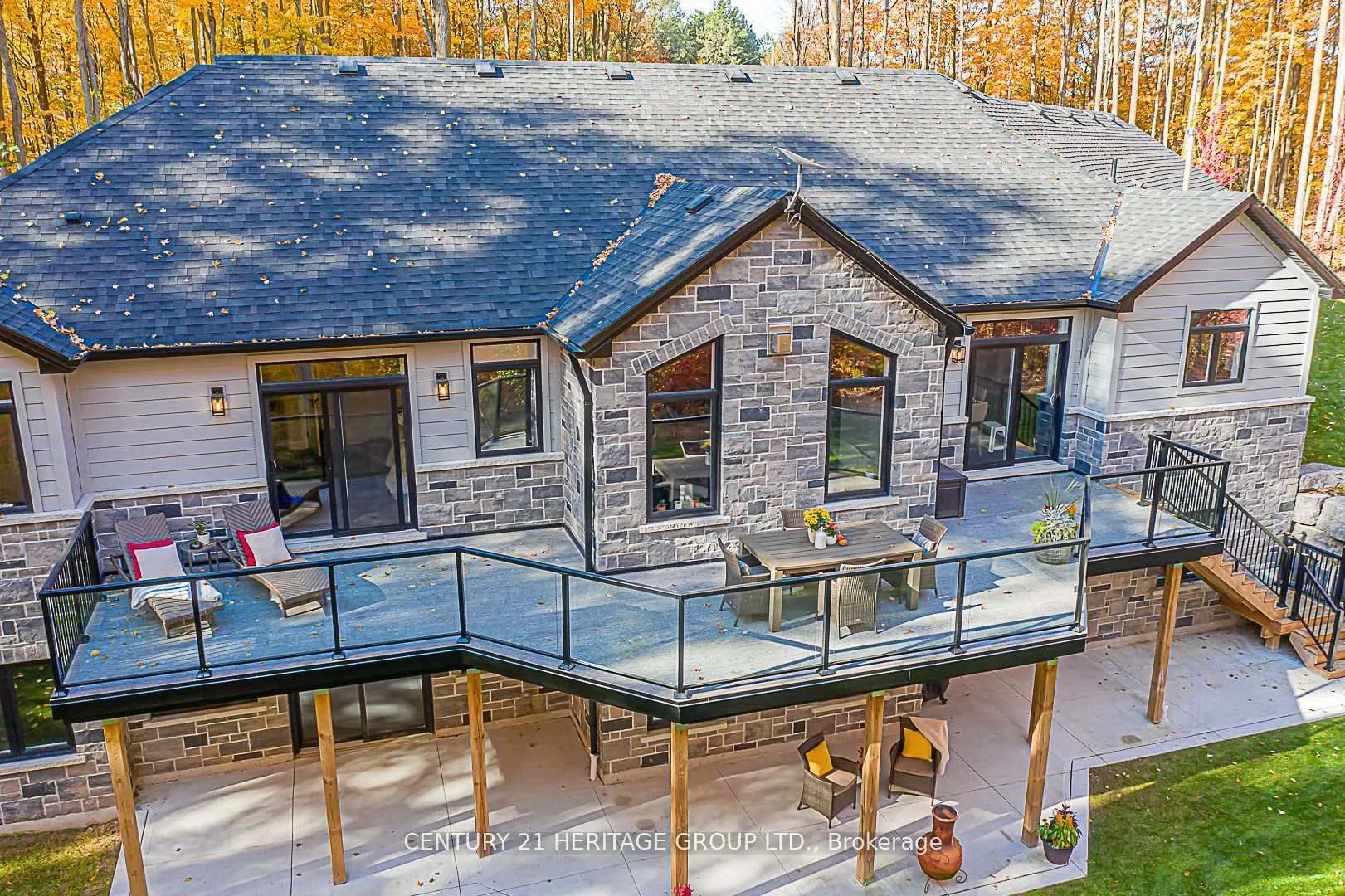 17657 Highway 48
