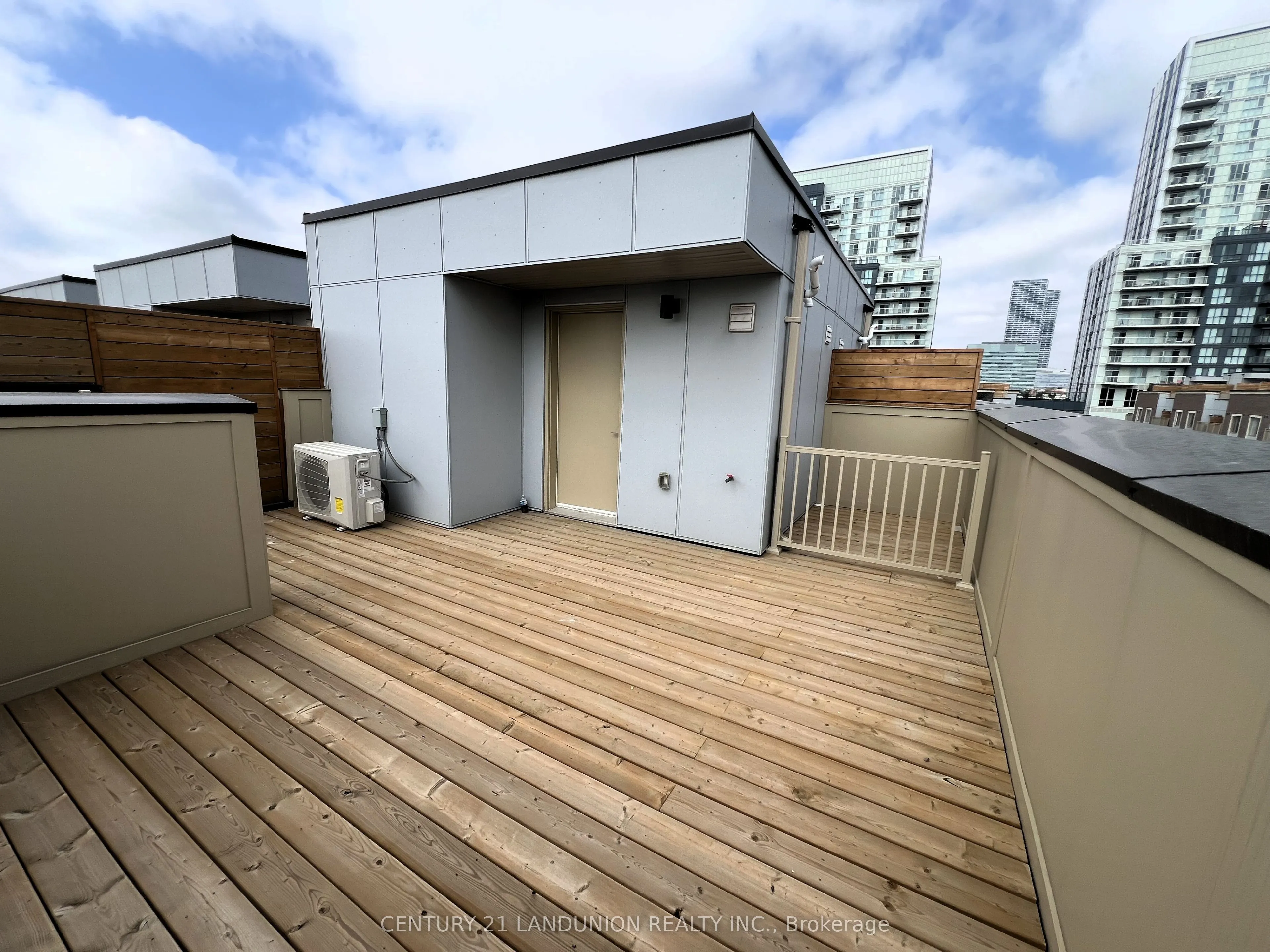11 ALMOND BLOSSOM Mews, #140