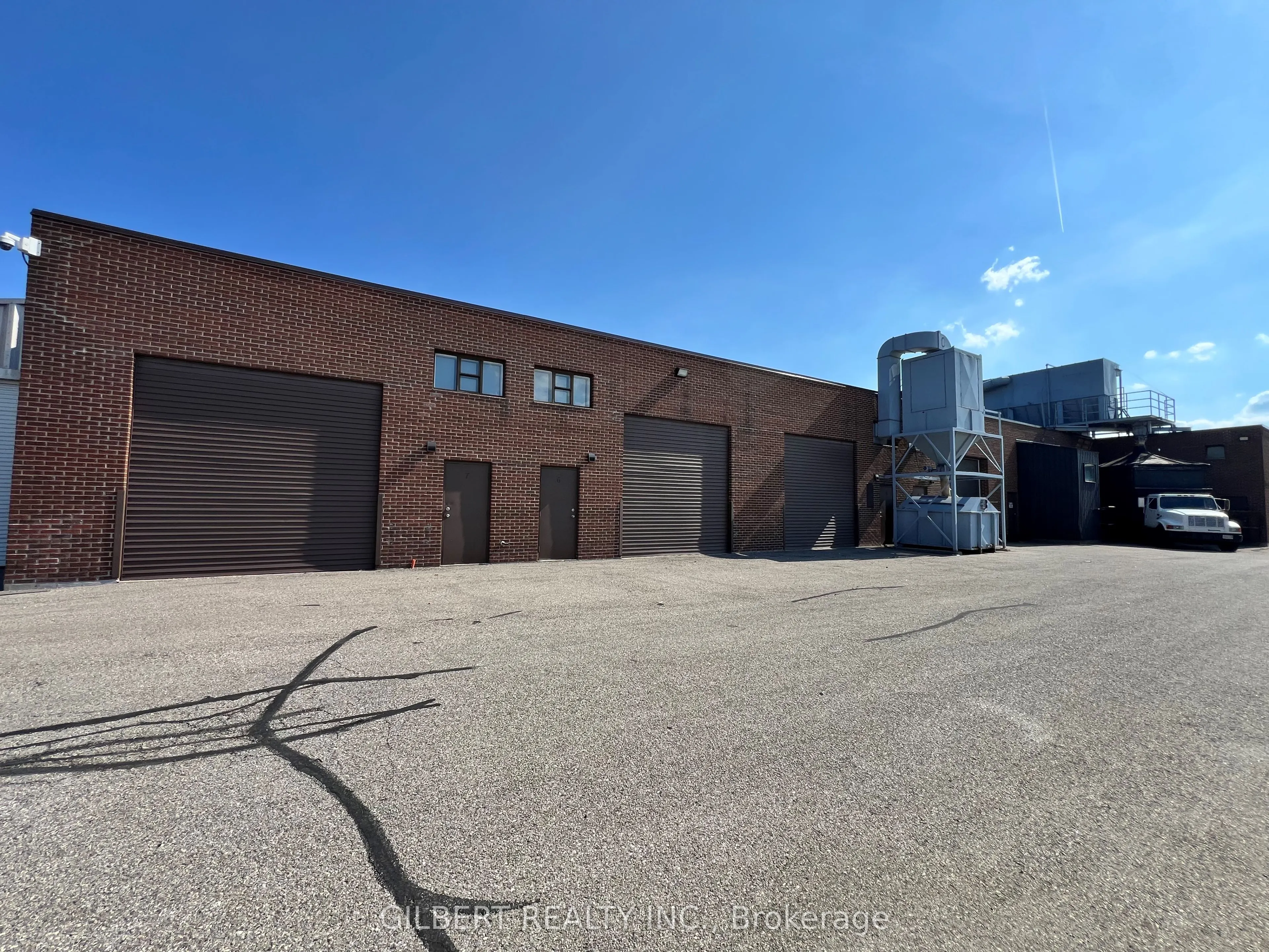 87 Planchet Road