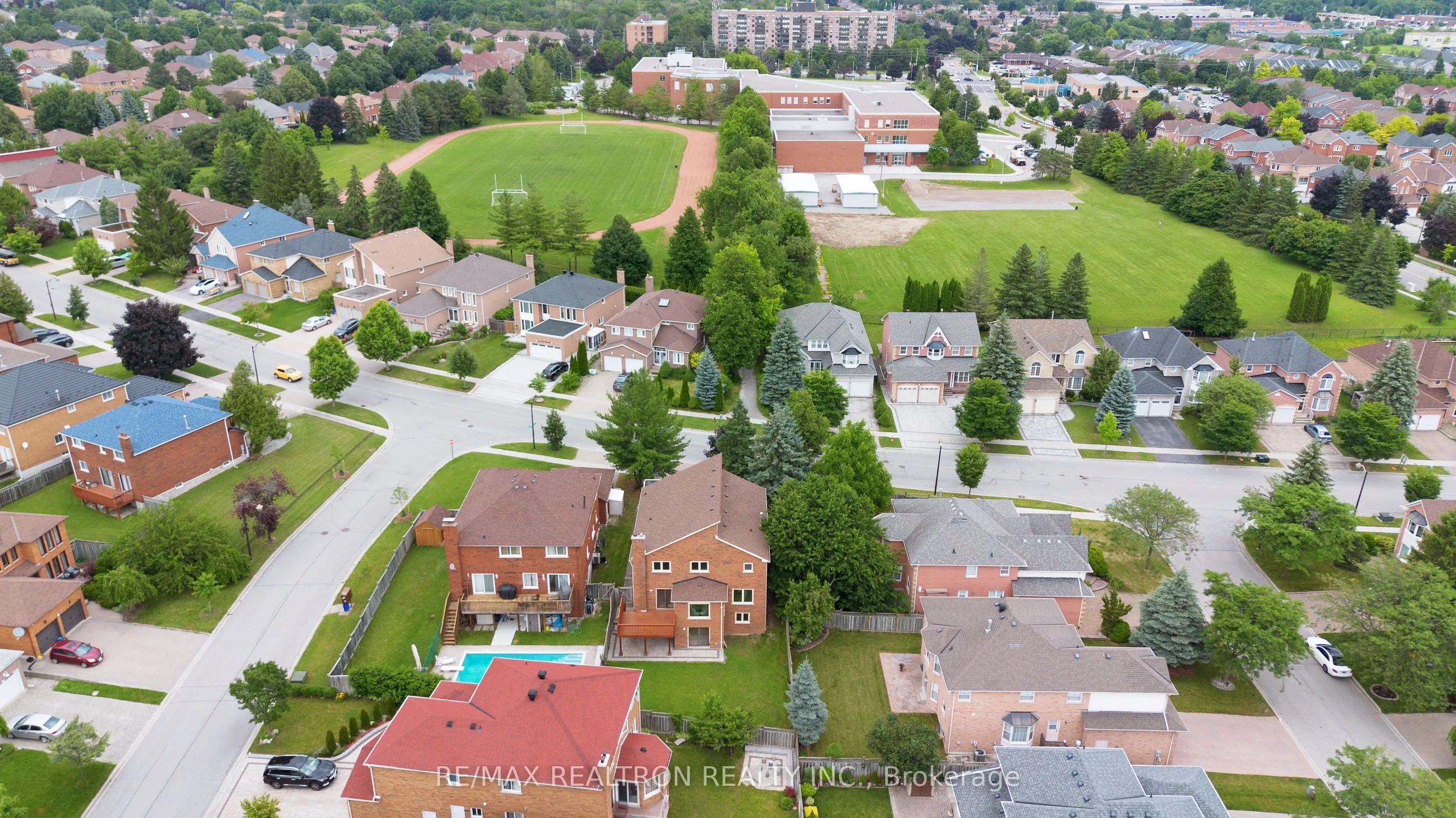 54 Central Park Drive