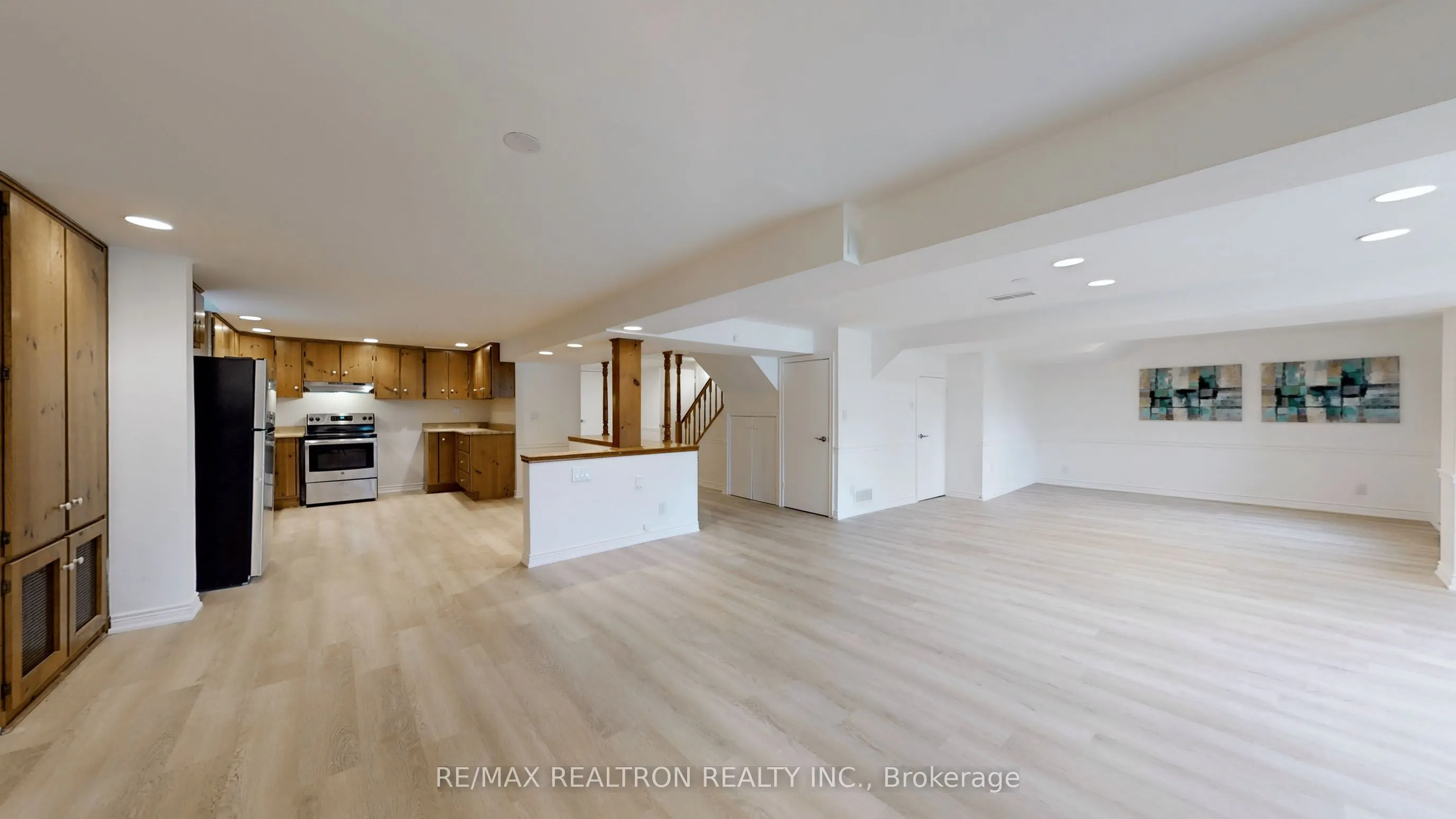 54 Central Park Drive