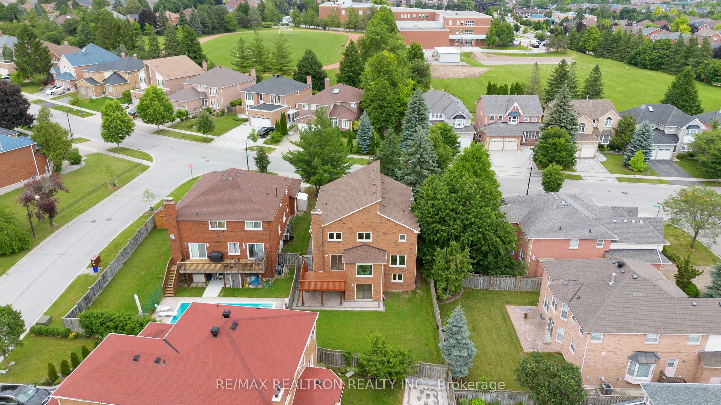 54 Central Park Drive