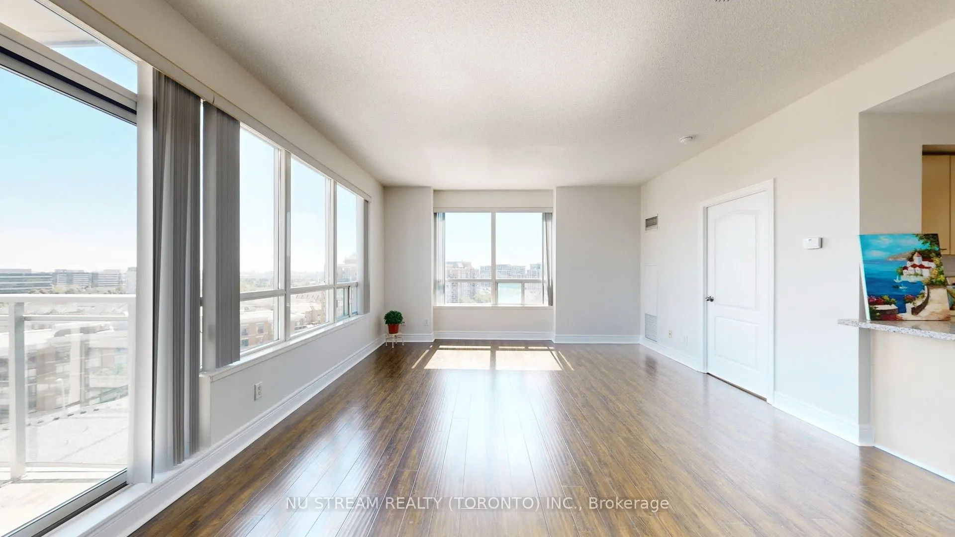 62 Suncrest Boulevard, #1020