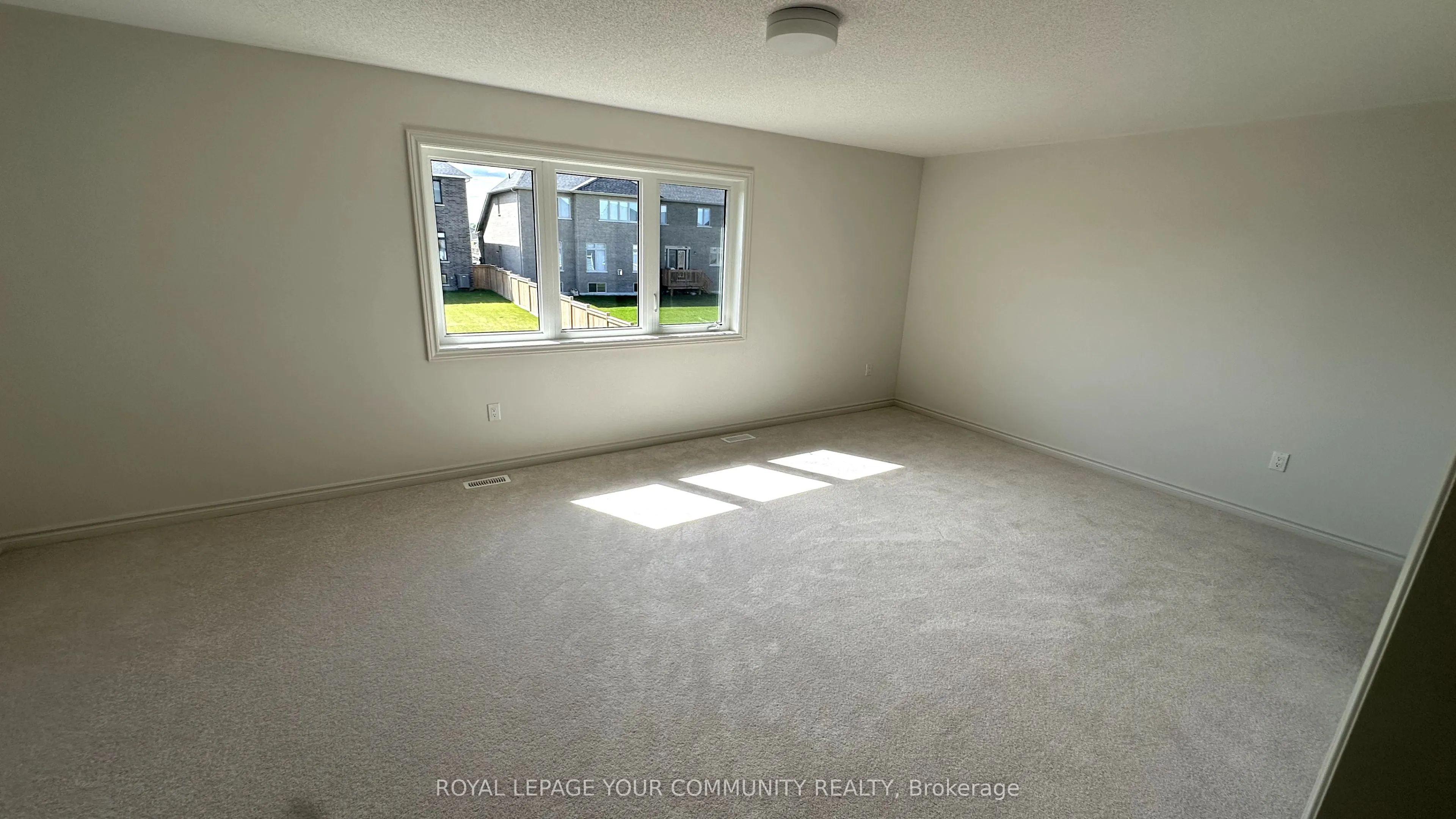 17 Sandhill Crescent