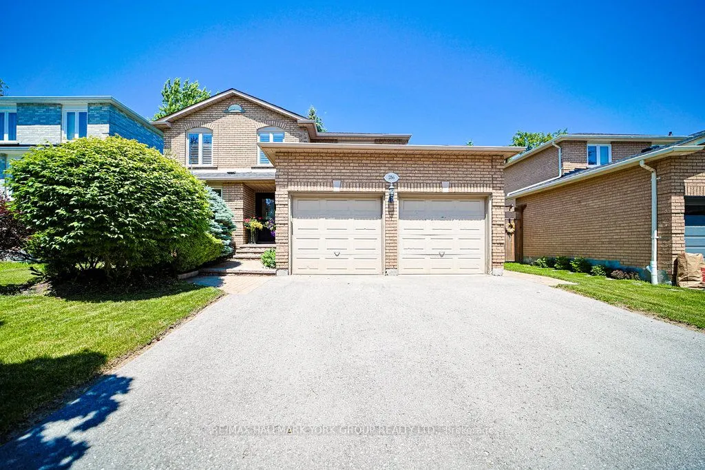 286 Kennedy Street W
