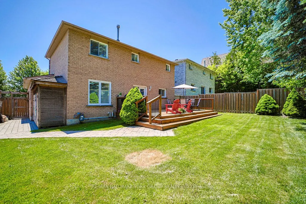 286 Kennedy Street W
