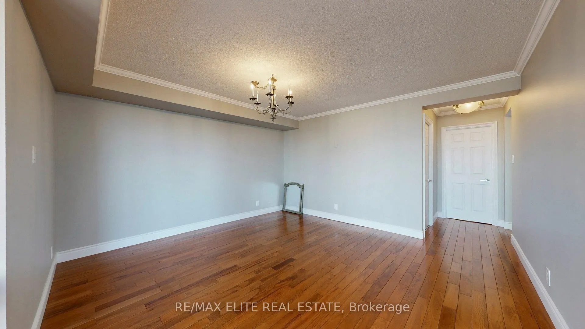 22 Clarissa Drive, #1409