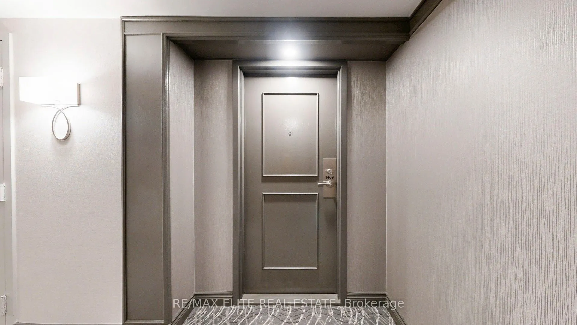 22 Clarissa Drive, #1409