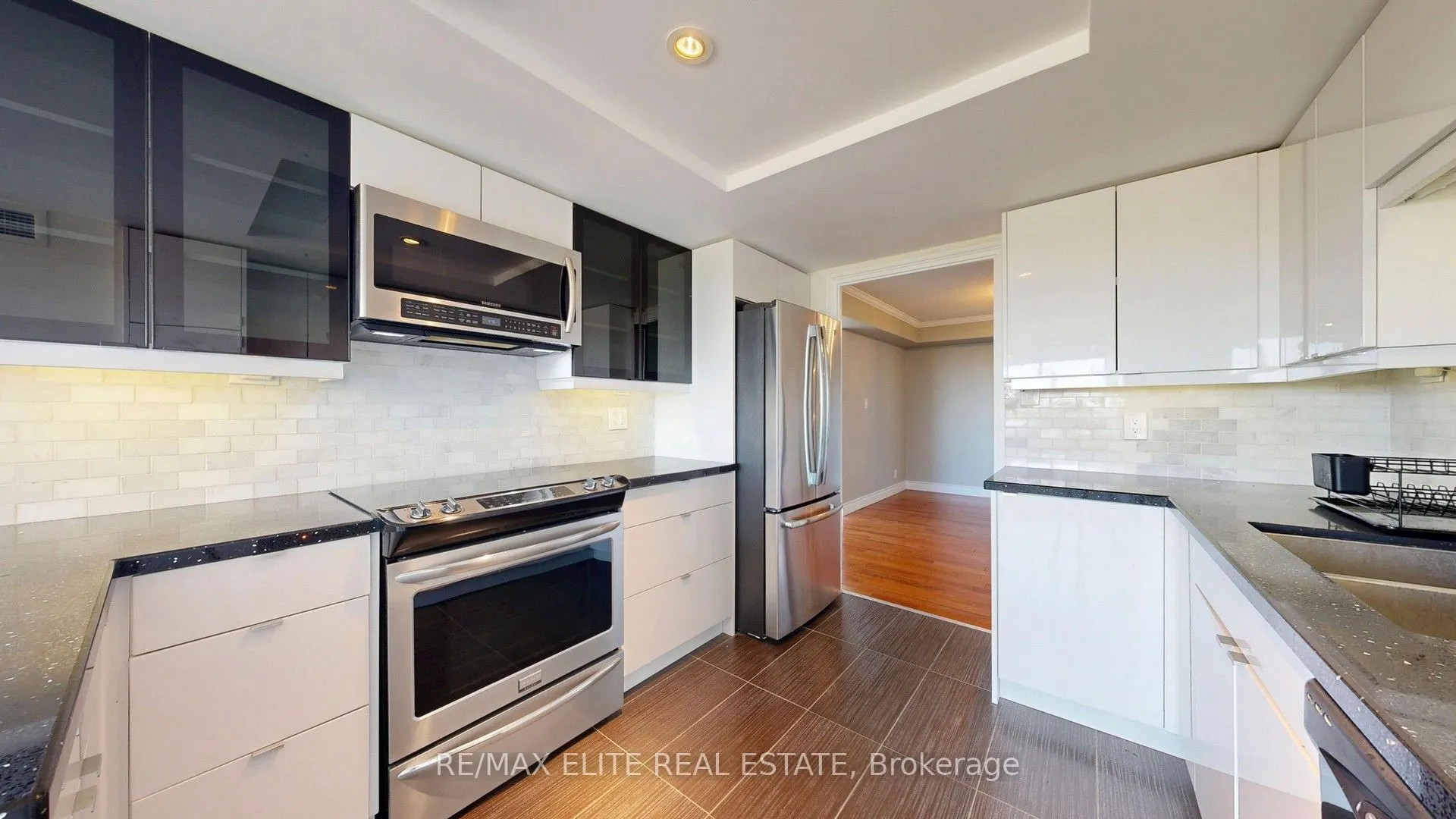 22 Clarissa Drive, #1409