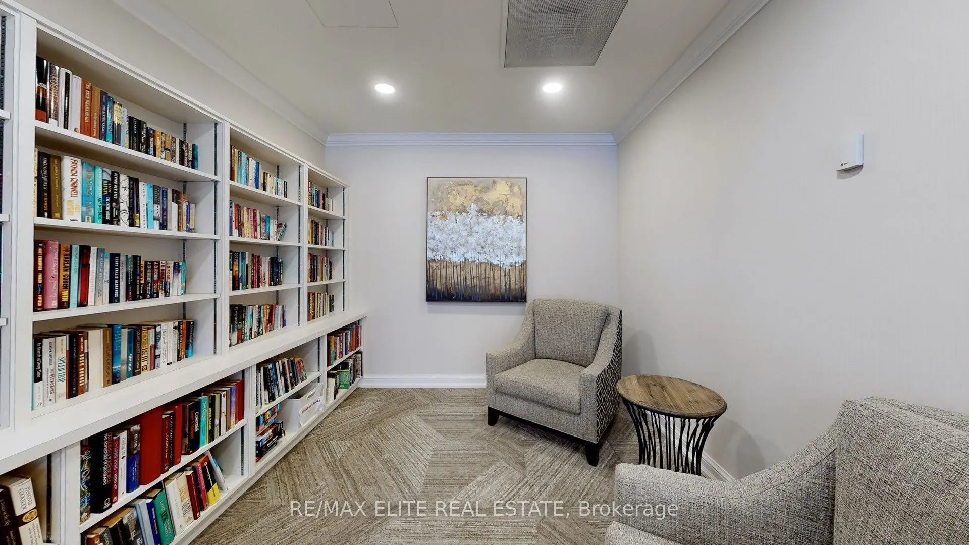 22 Clarissa Drive, #1409