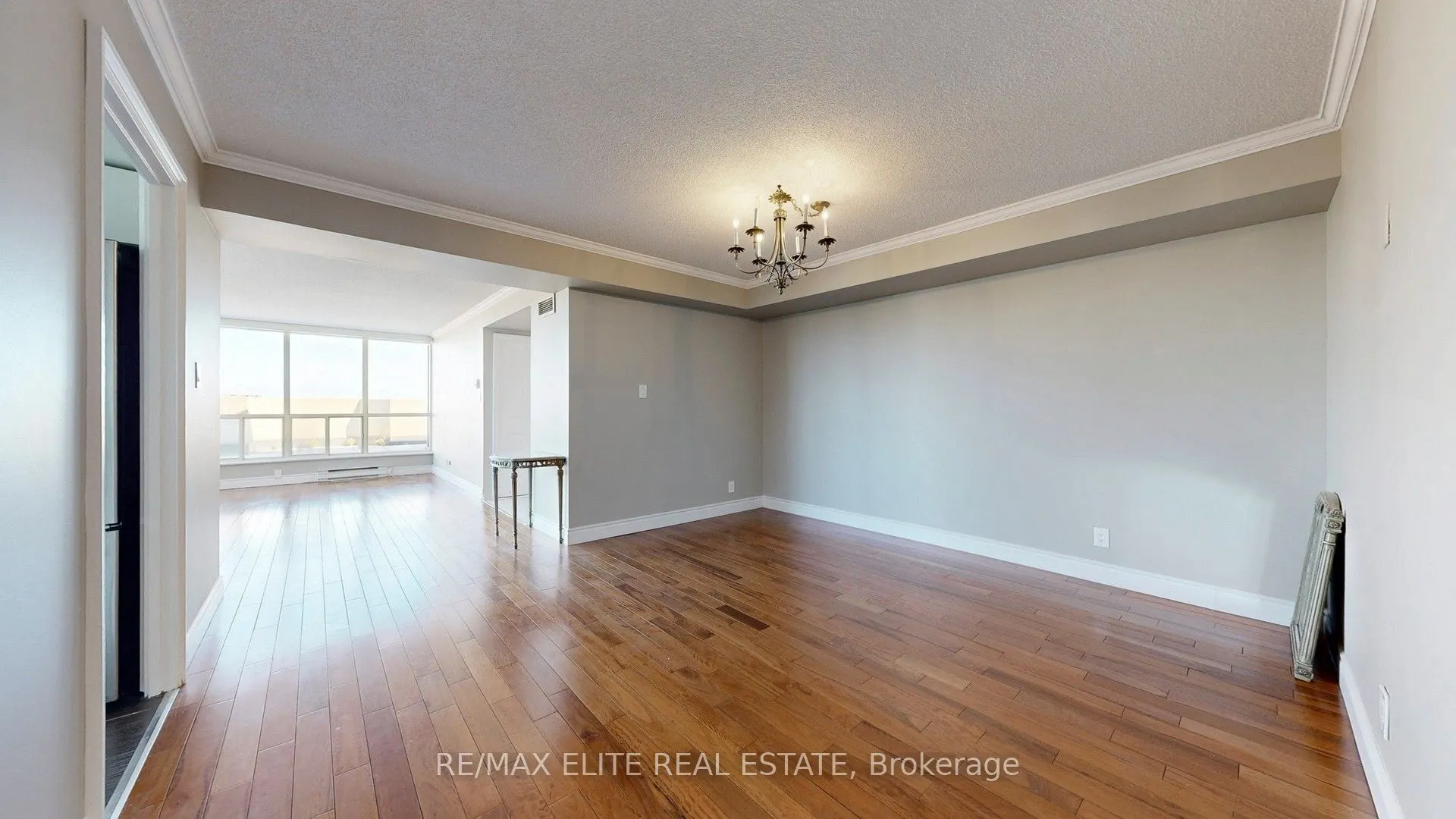 22 Clarissa Drive, #1409
