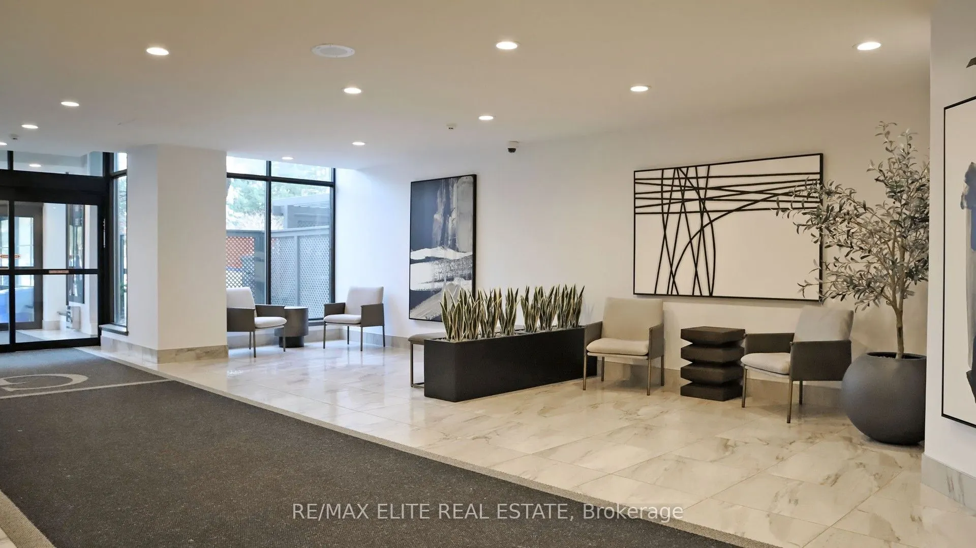 22 Clarissa Drive, #1409