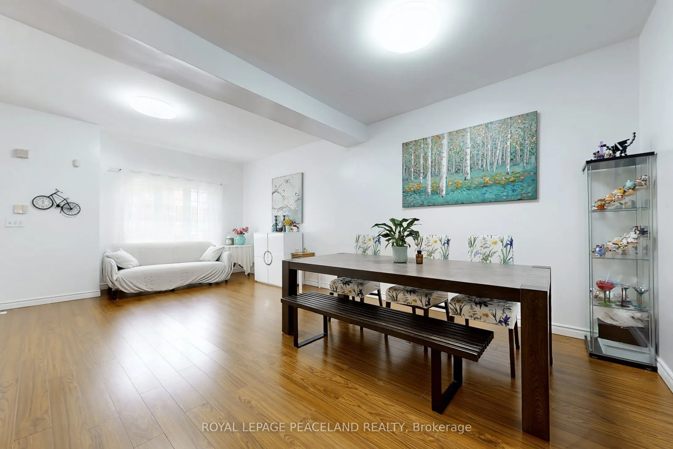 15 St Moritz Way, #3